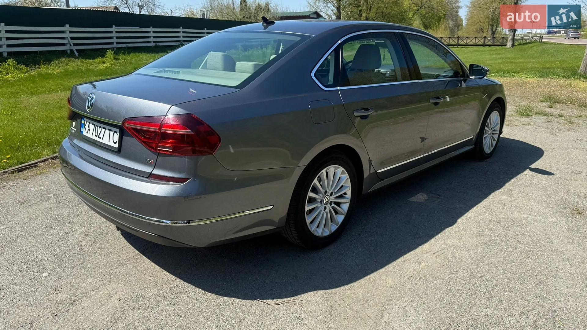 2016 Volkswagen Passat - мініатюра 9