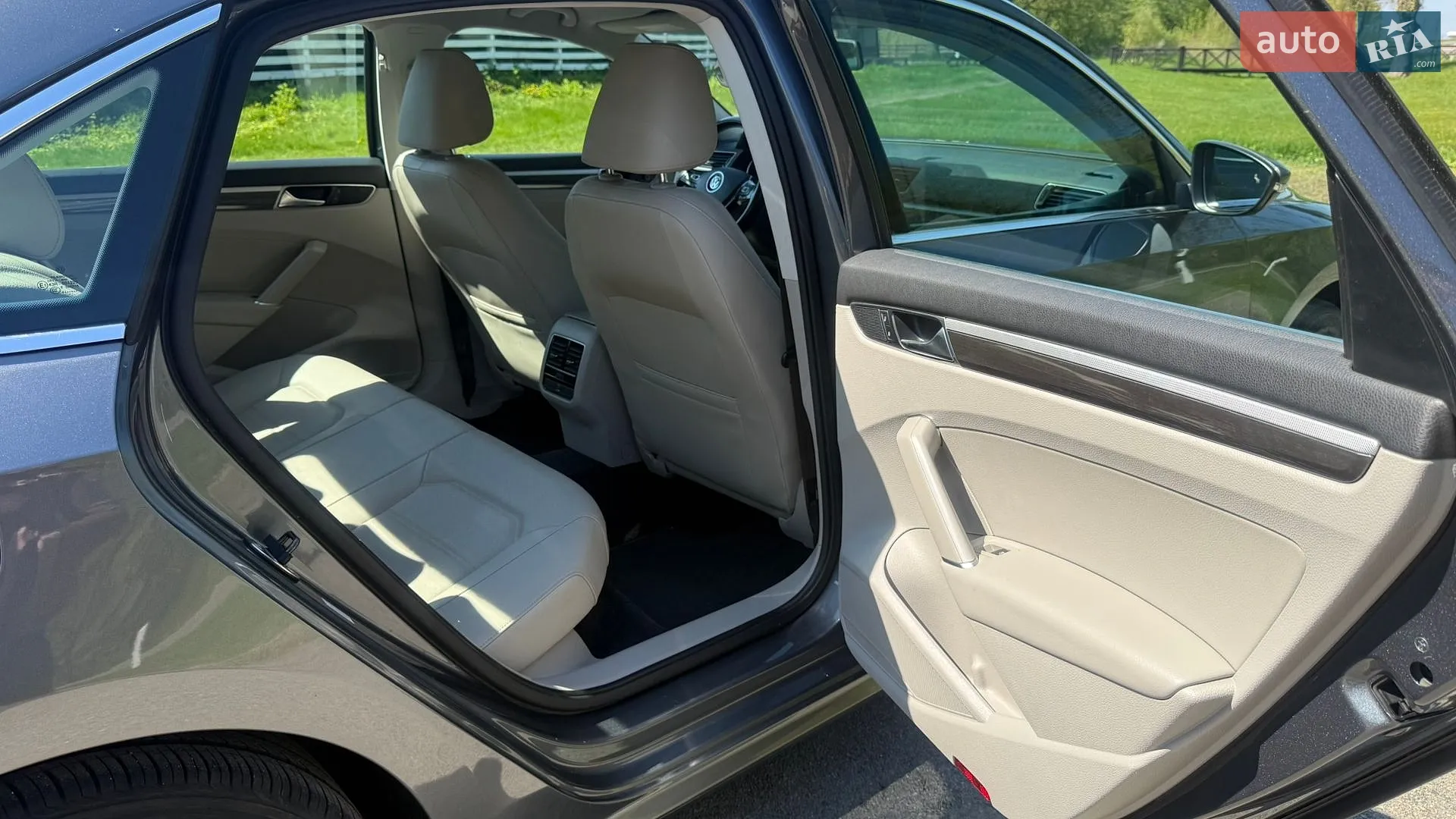 2016 Volkswagen Passat - мініатюра 13
