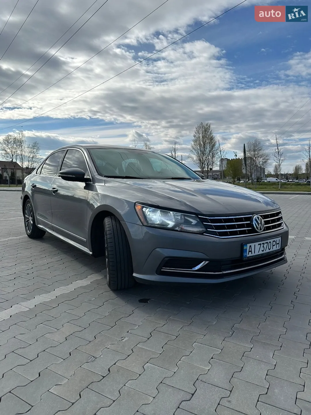 2016 Volkswagen Passat - мініатюра 2