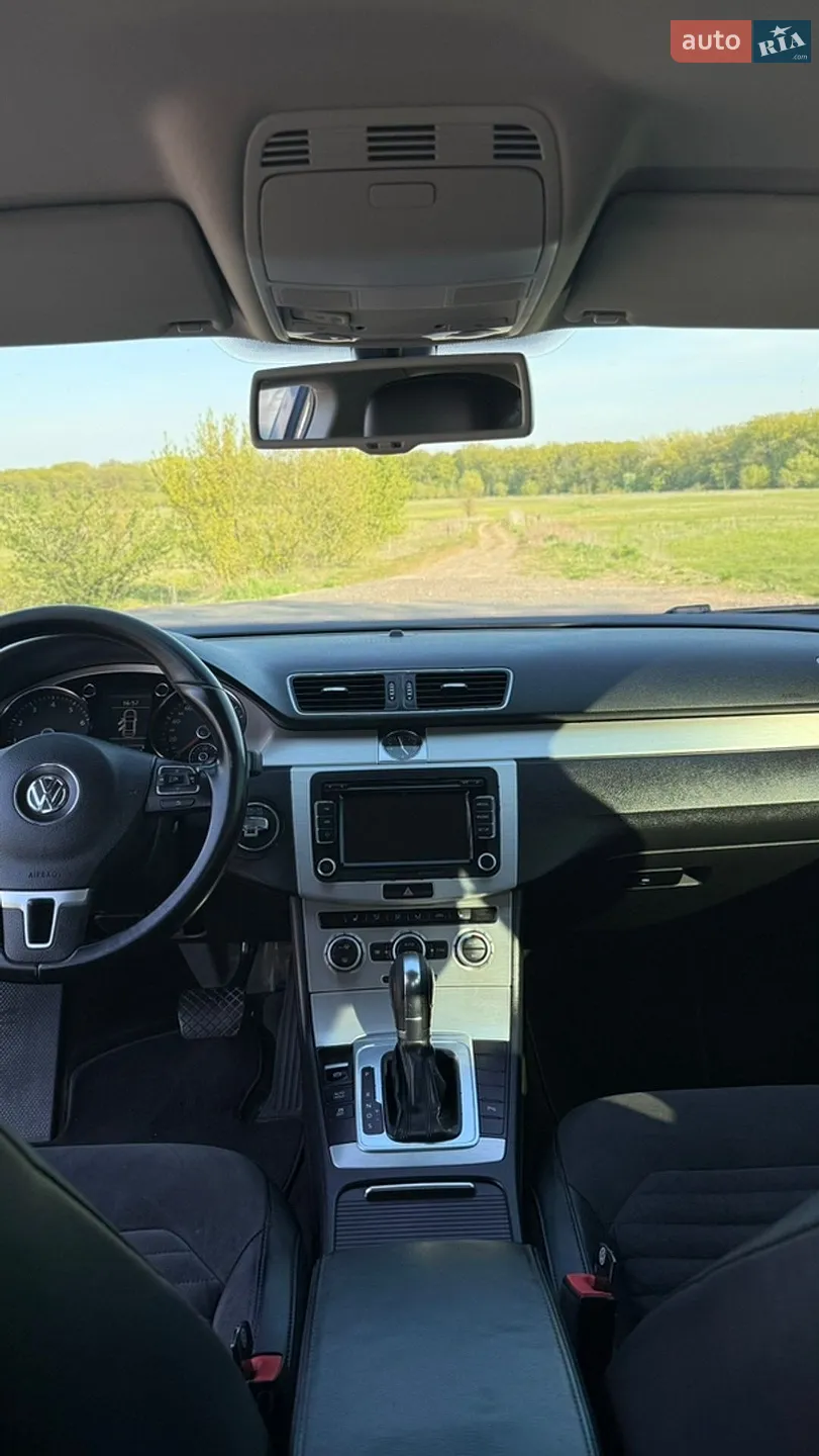 2012 Volkswagen Passat - мініатюра 28