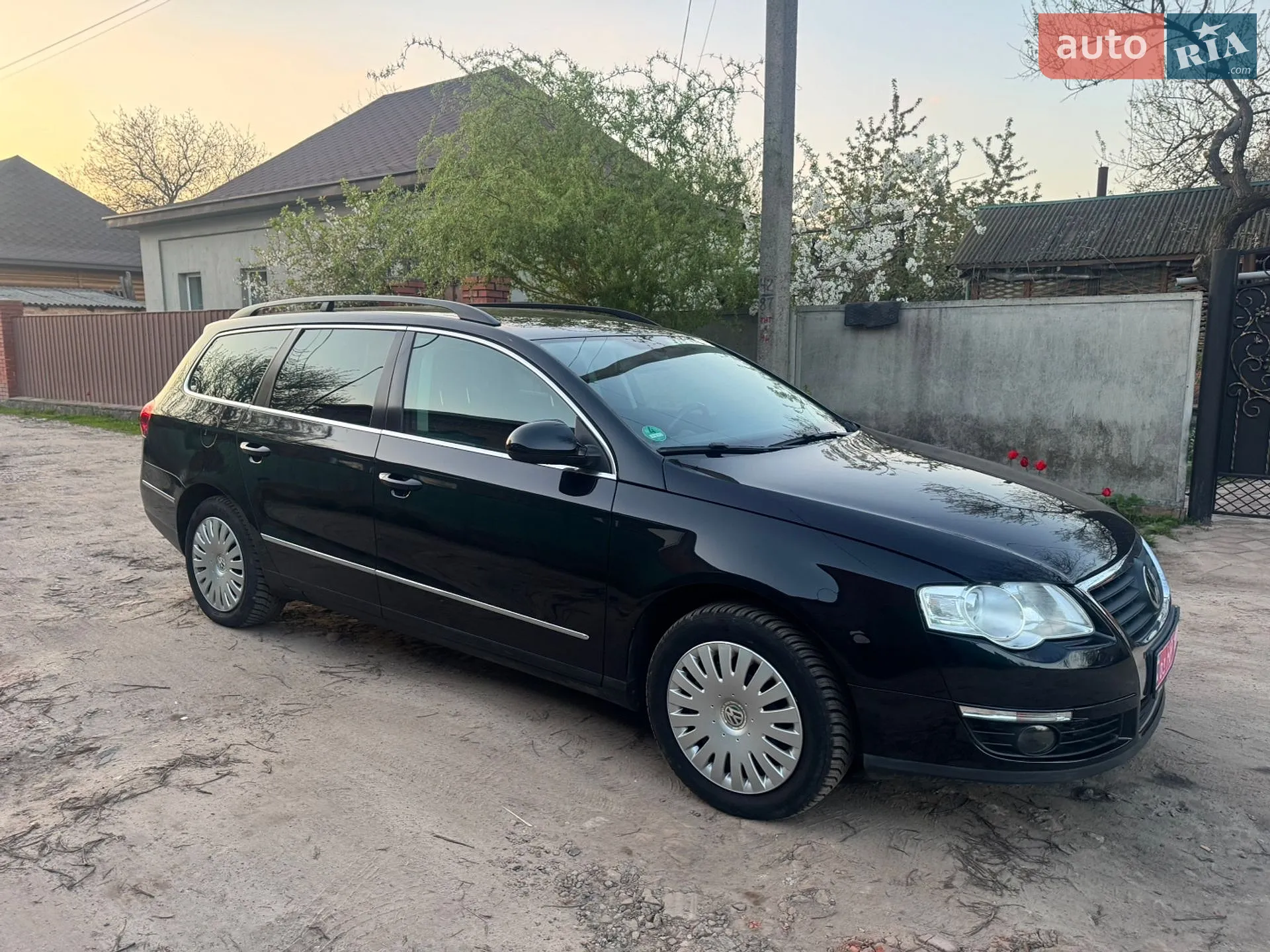 2010 Volkswagen Passat - мініатюра 8
