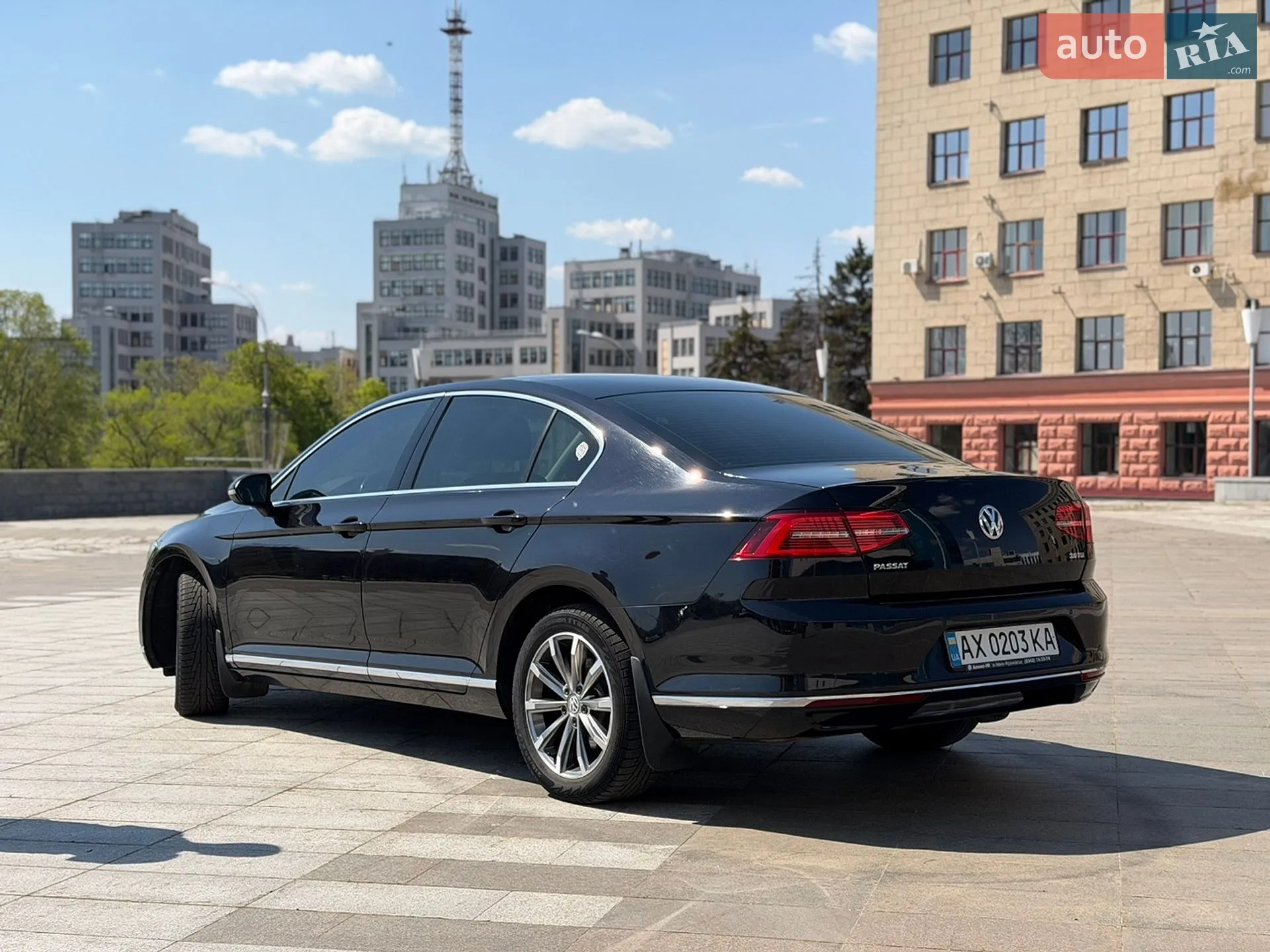 2017 Volkswagen Passat - мініатюра 5
