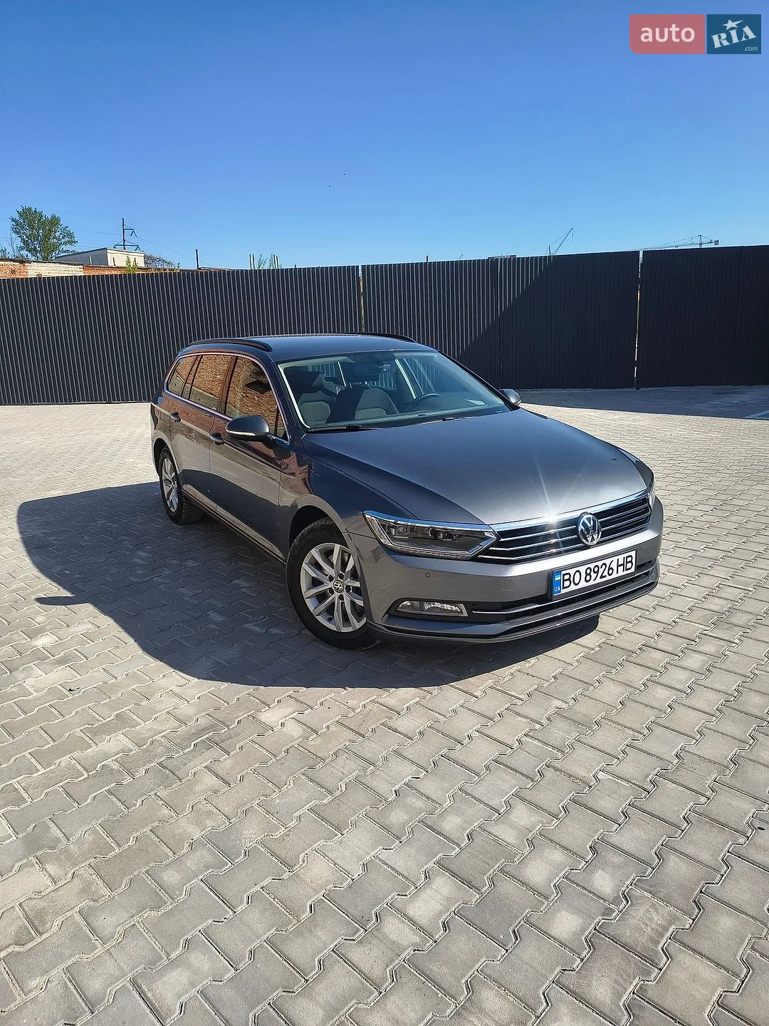 2017 Volkswagen Passat - мініатюра 2
