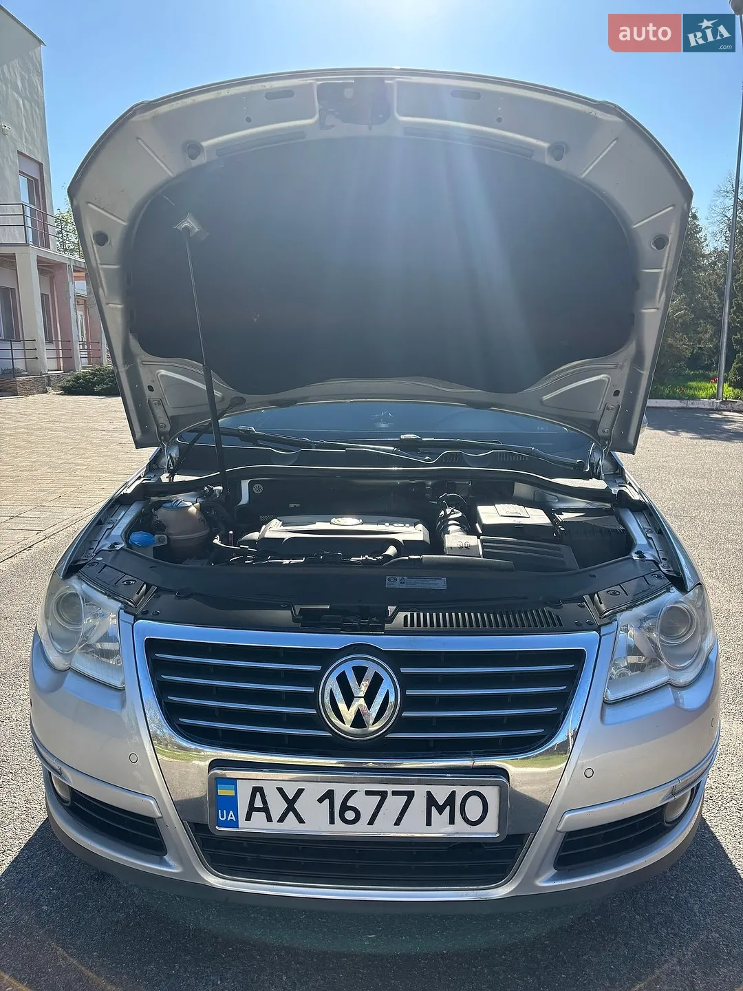 2010 Volkswagen Passat - мініатюра 19