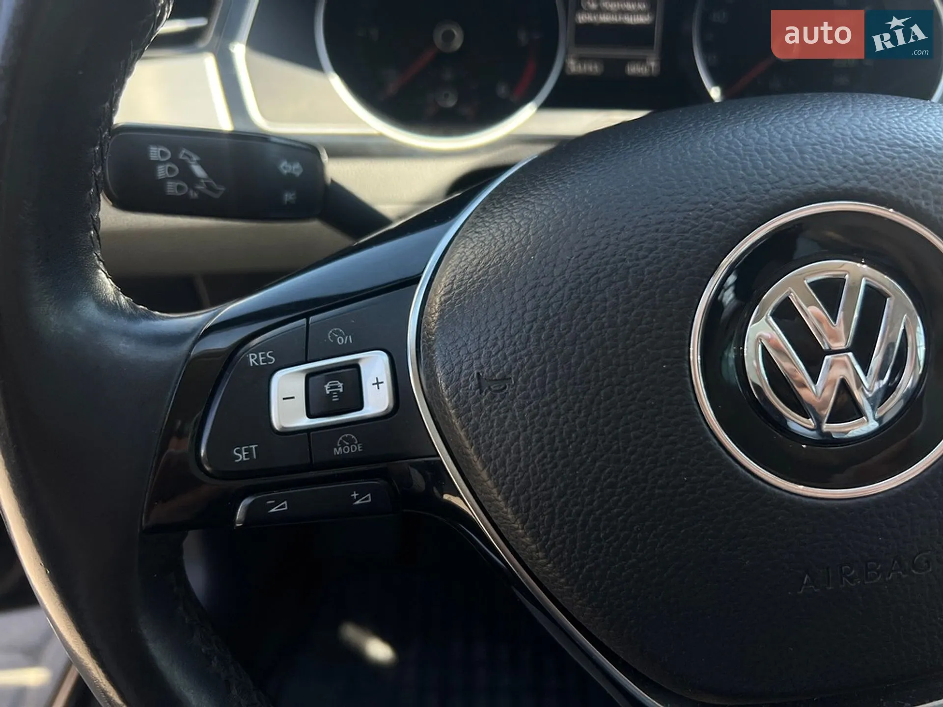 2016 Volkswagen Passat - мініатюра 9