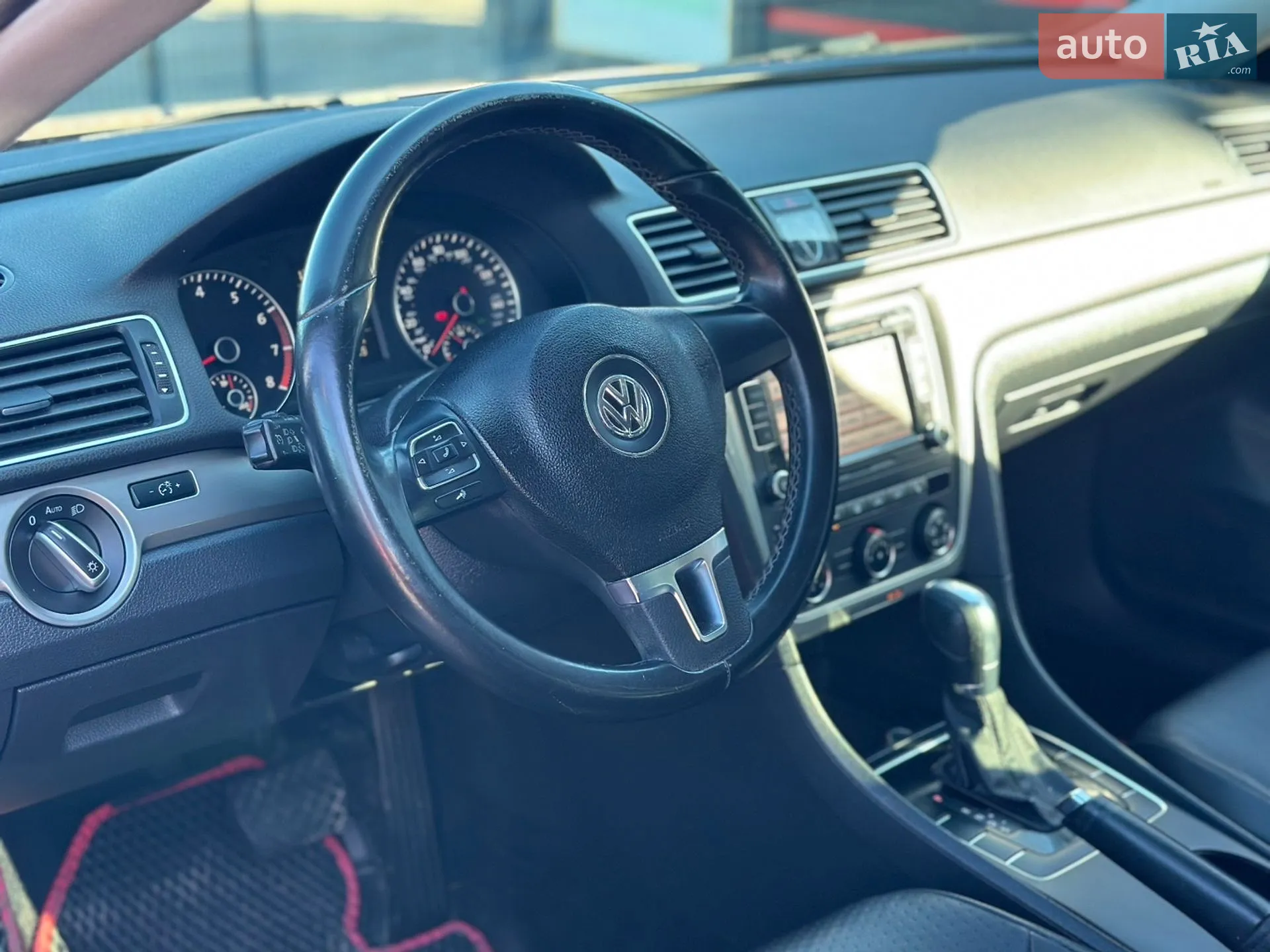 2015 Volkswagen Passat - мініатюра 13