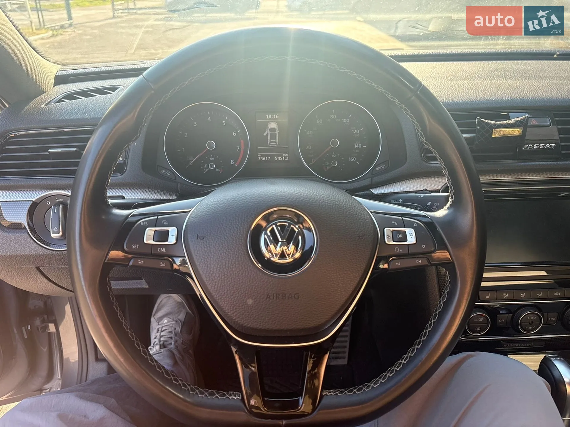 2018 Volkswagen Passat - мініатюра 13