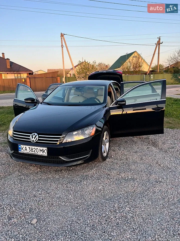 2011 Volkswagen Passat - мініатюра 13