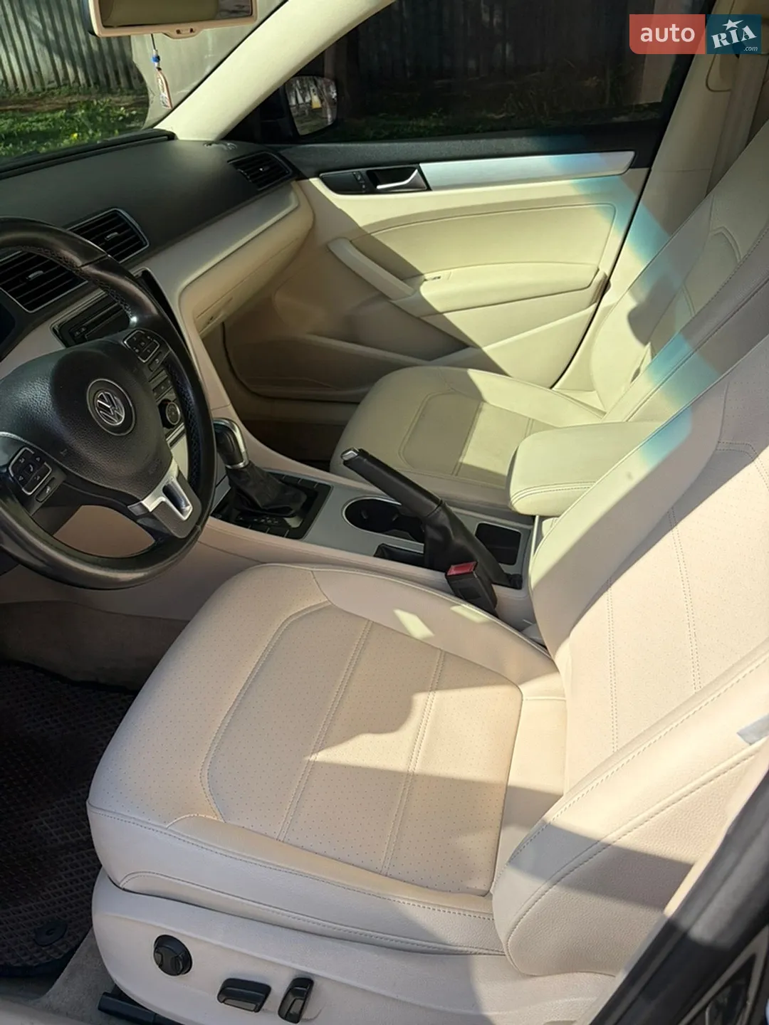 2013 Volkswagen Passat - мініатюра 17