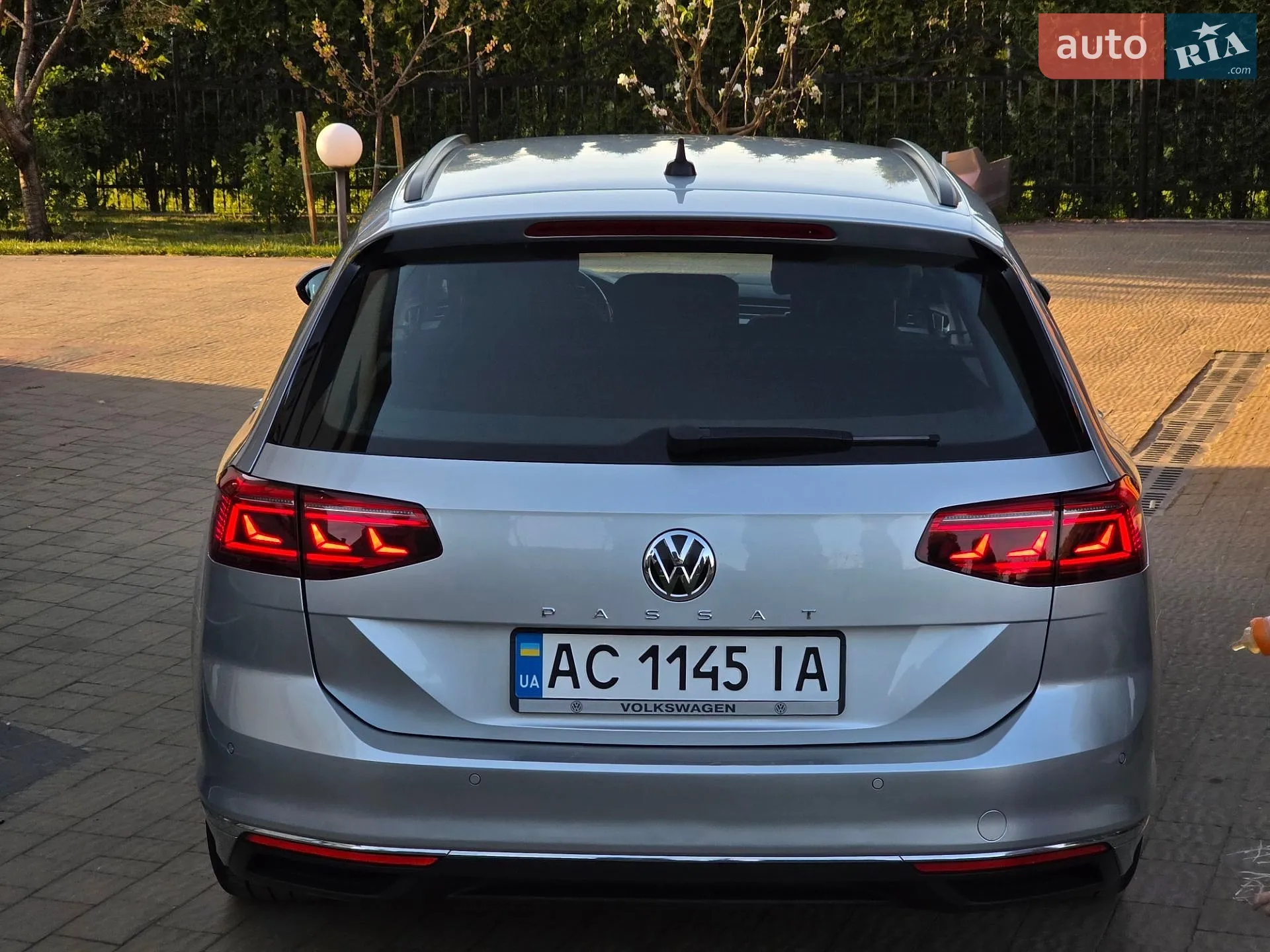 2019 Volkswagen Passat - мініатюра 10