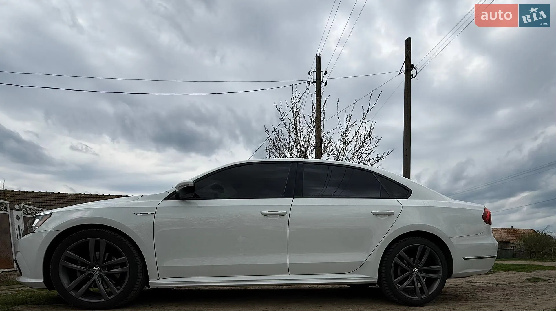 2018 Volkswagen Passat - фото 1
