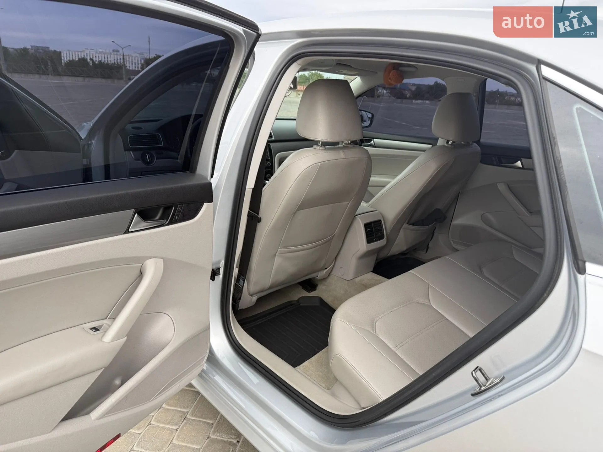 2013 Volkswagen Passat - мініатюра 9
