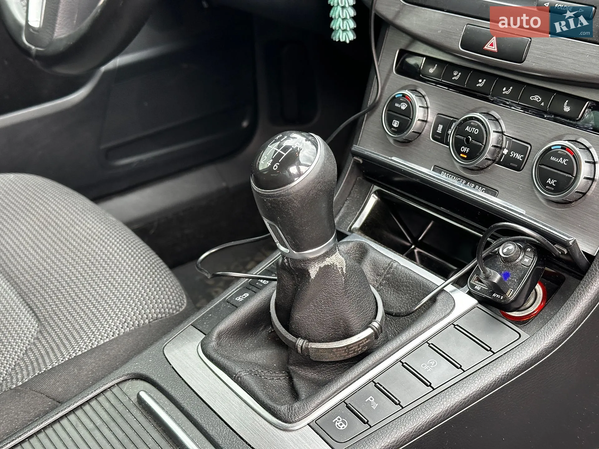 2014 Volkswagen Passat - мініатюра 44