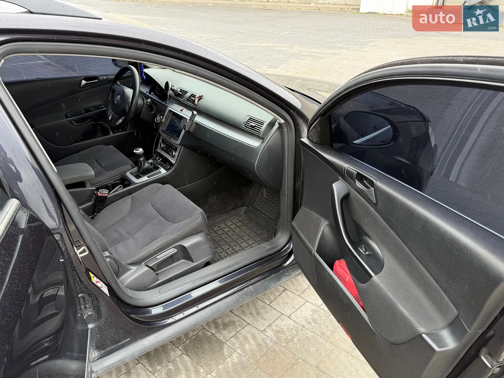 2010 Volkswagen Passat - мініатюра 23