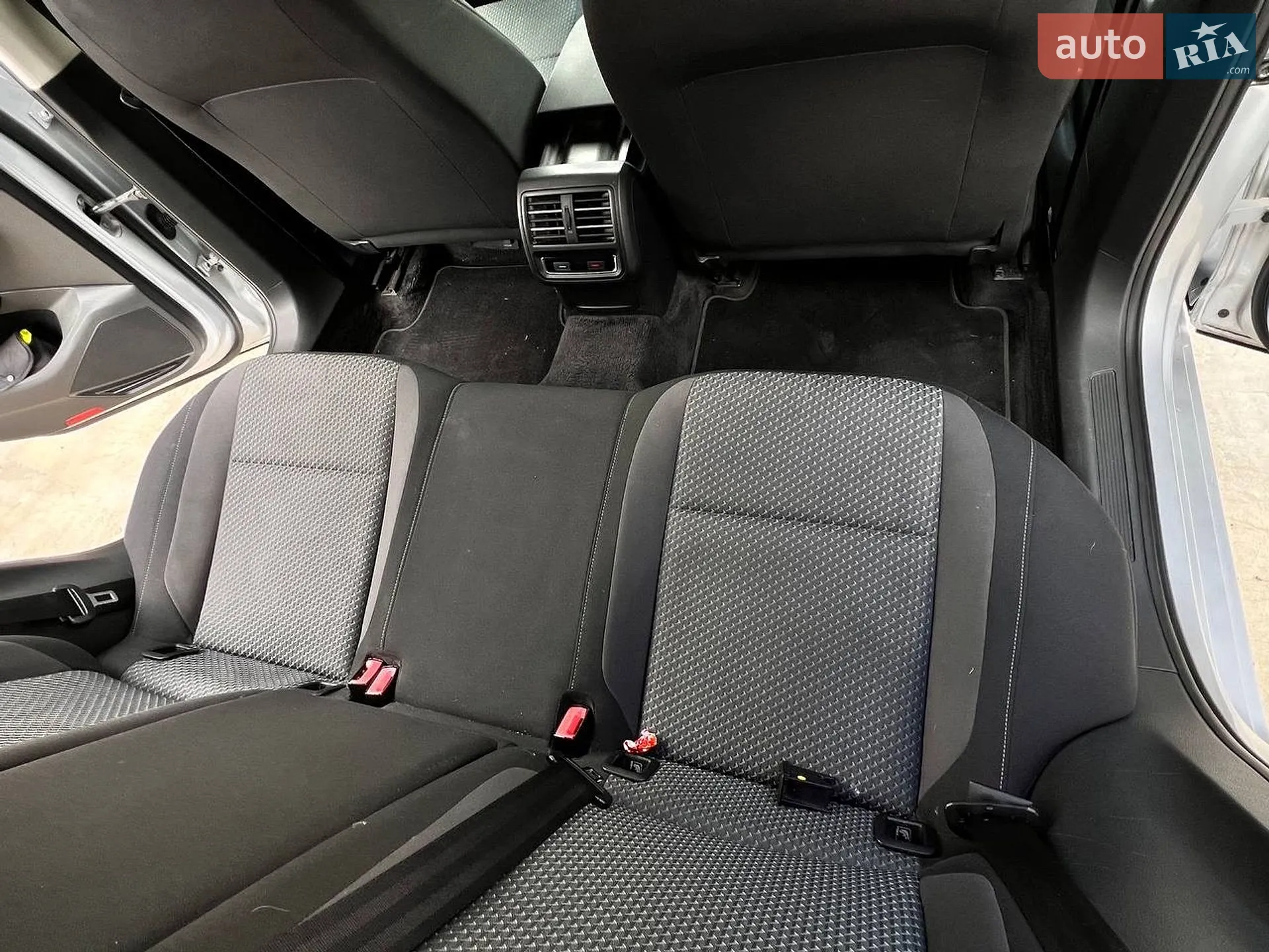 2014 Volkswagen Passat - мініатюра 17