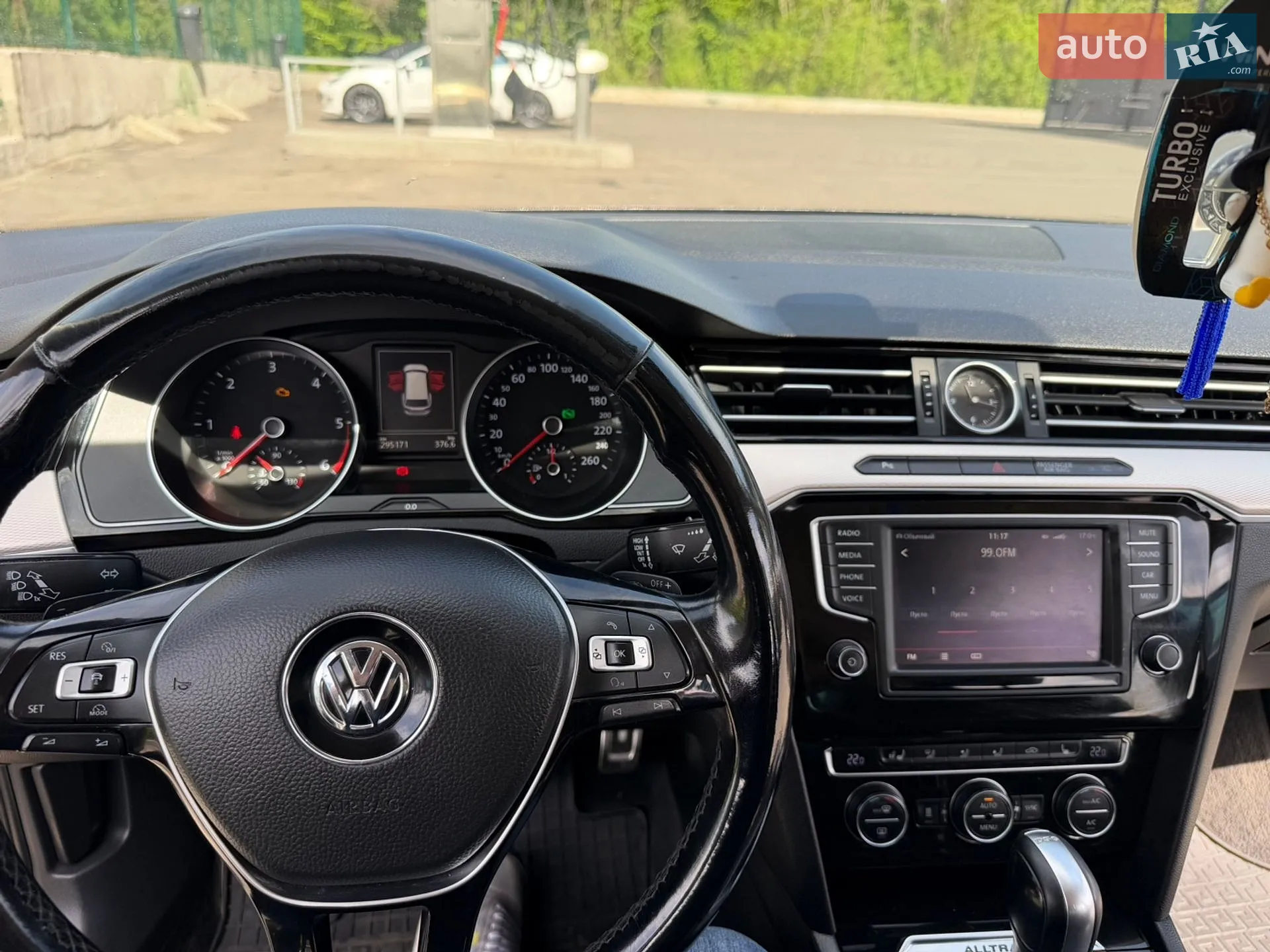 2015 Volkswagen Passat - мініатюра 11