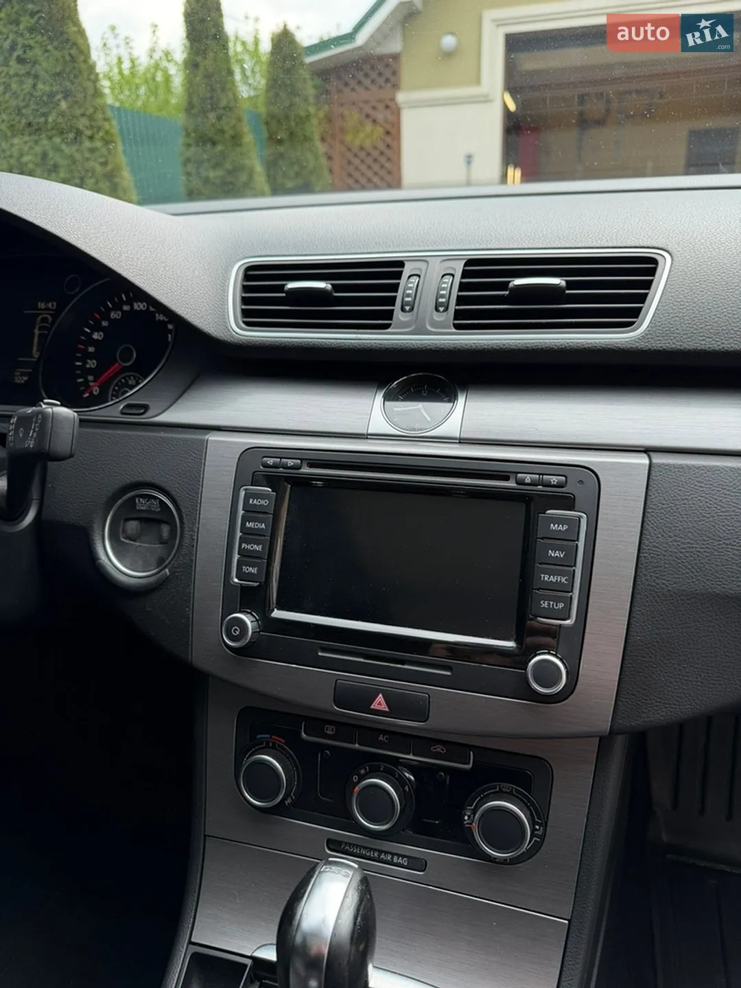 2011 Volkswagen Passat - мініатюра 20