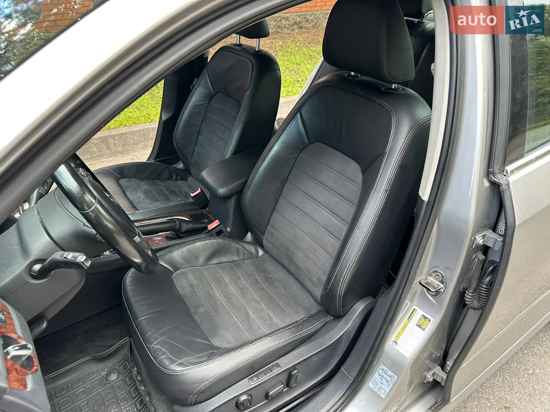 2013 Volkswagen Passat - мініатюра 13