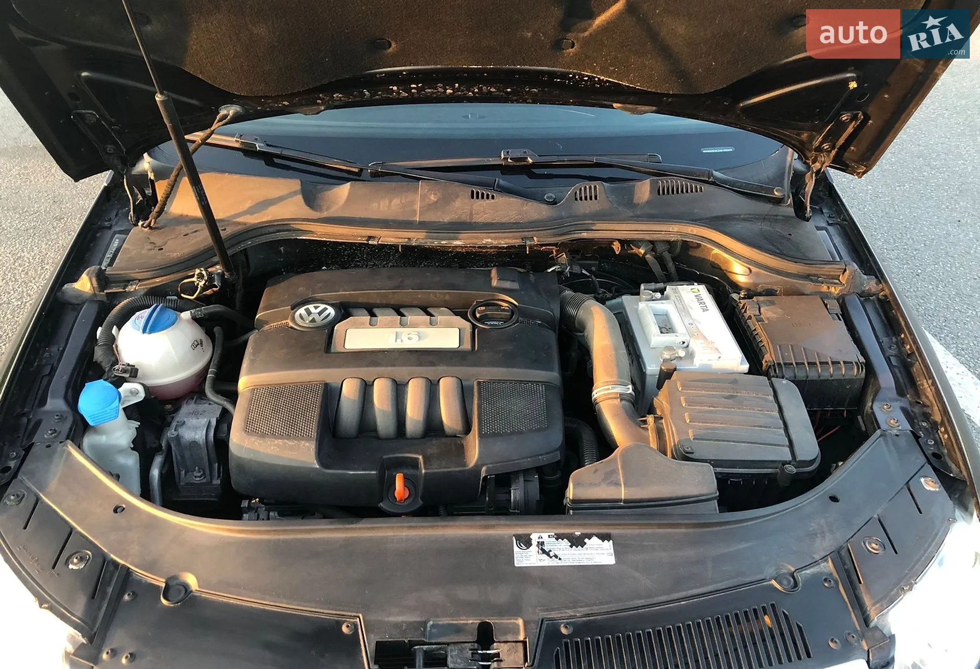 2010 Volkswagen Passat - мініатюра 18