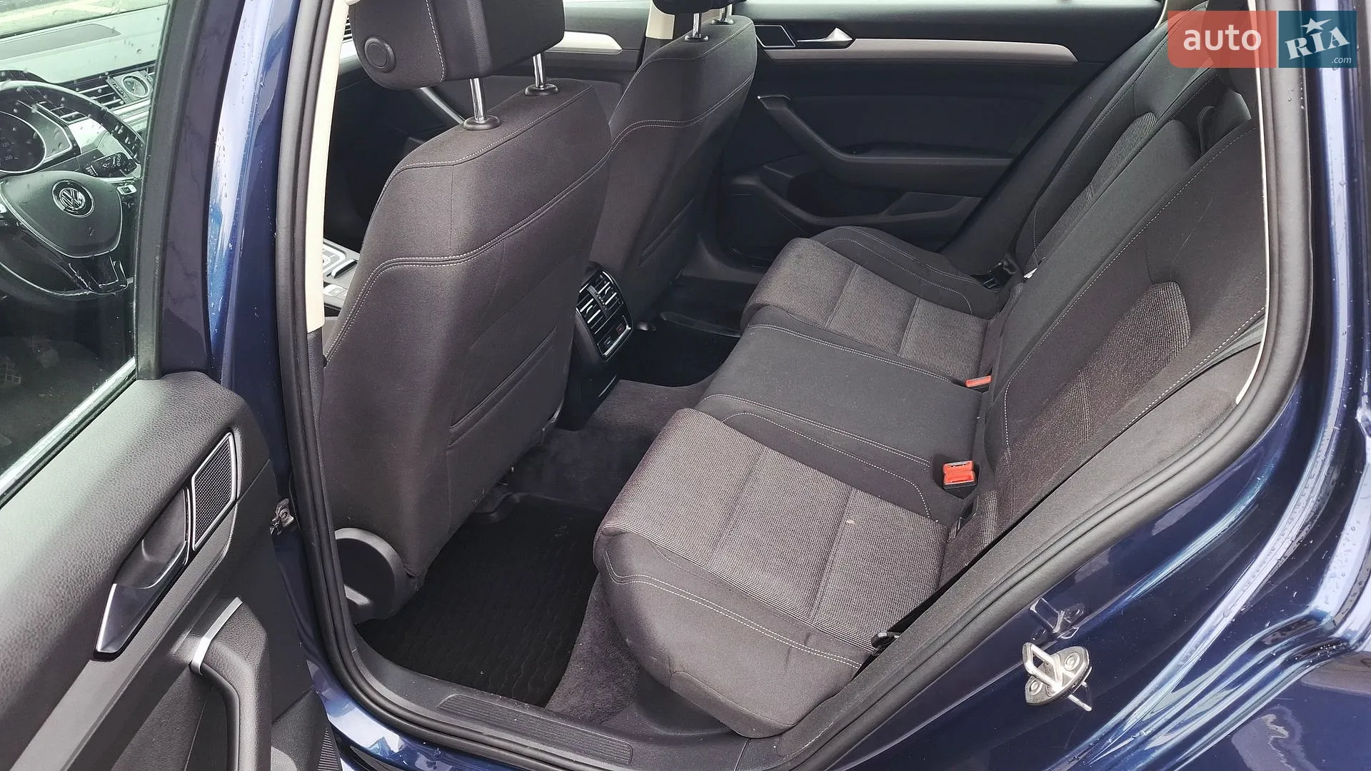 2015 Volkswagen Passat - мініатюра 3