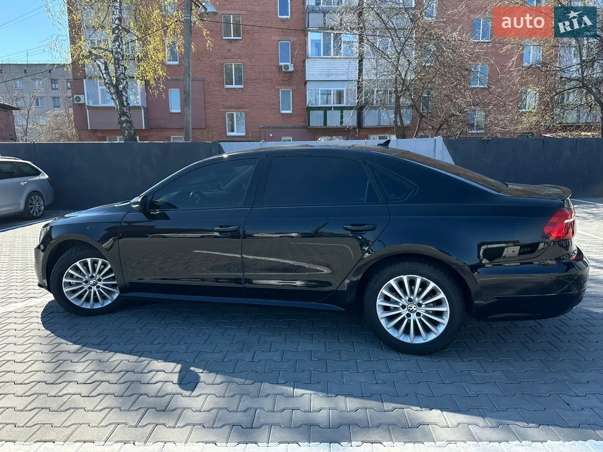 2016 Volkswagen Passat - мініатюра 23