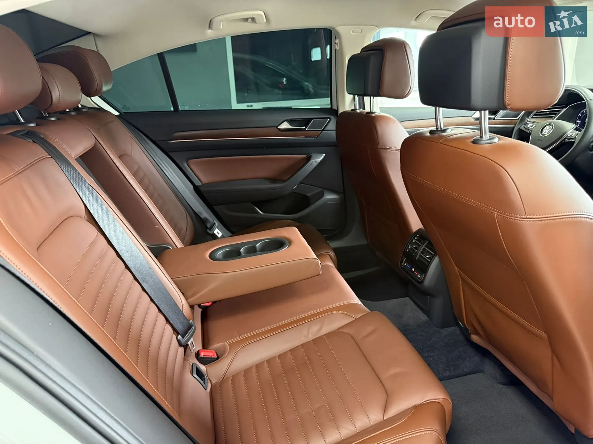 2018 Volkswagen Passat - мініатюра 21