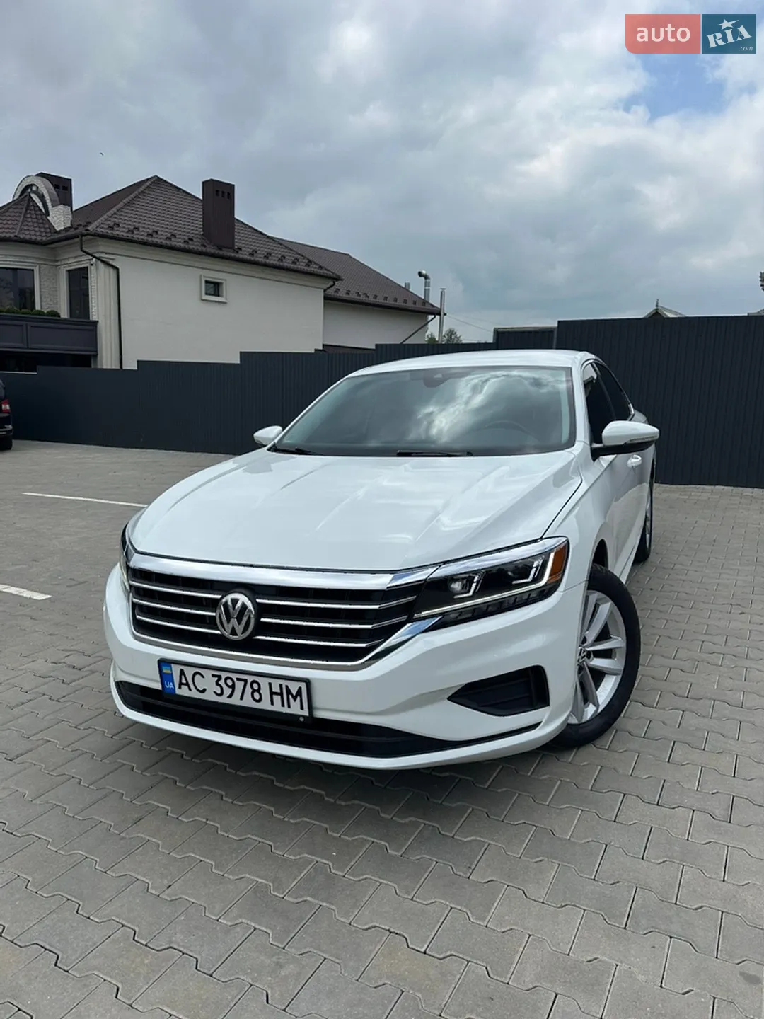 2020 Volkswagen Passat - фото 1