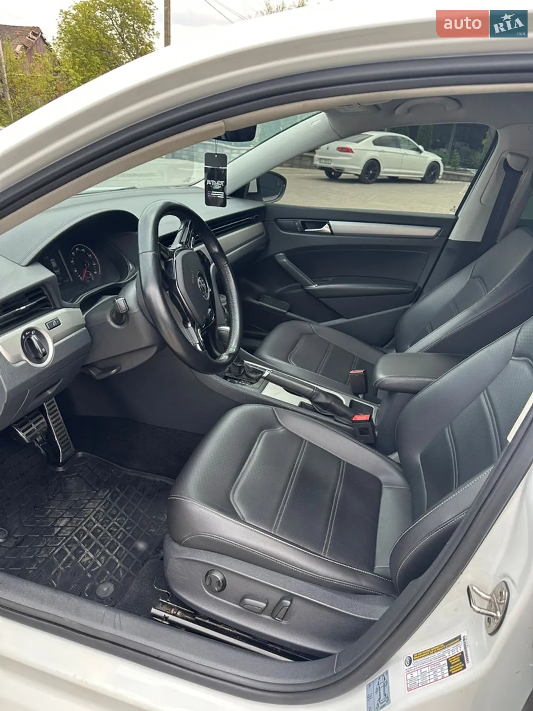 2020 Volkswagen Passat - мініатюра 18