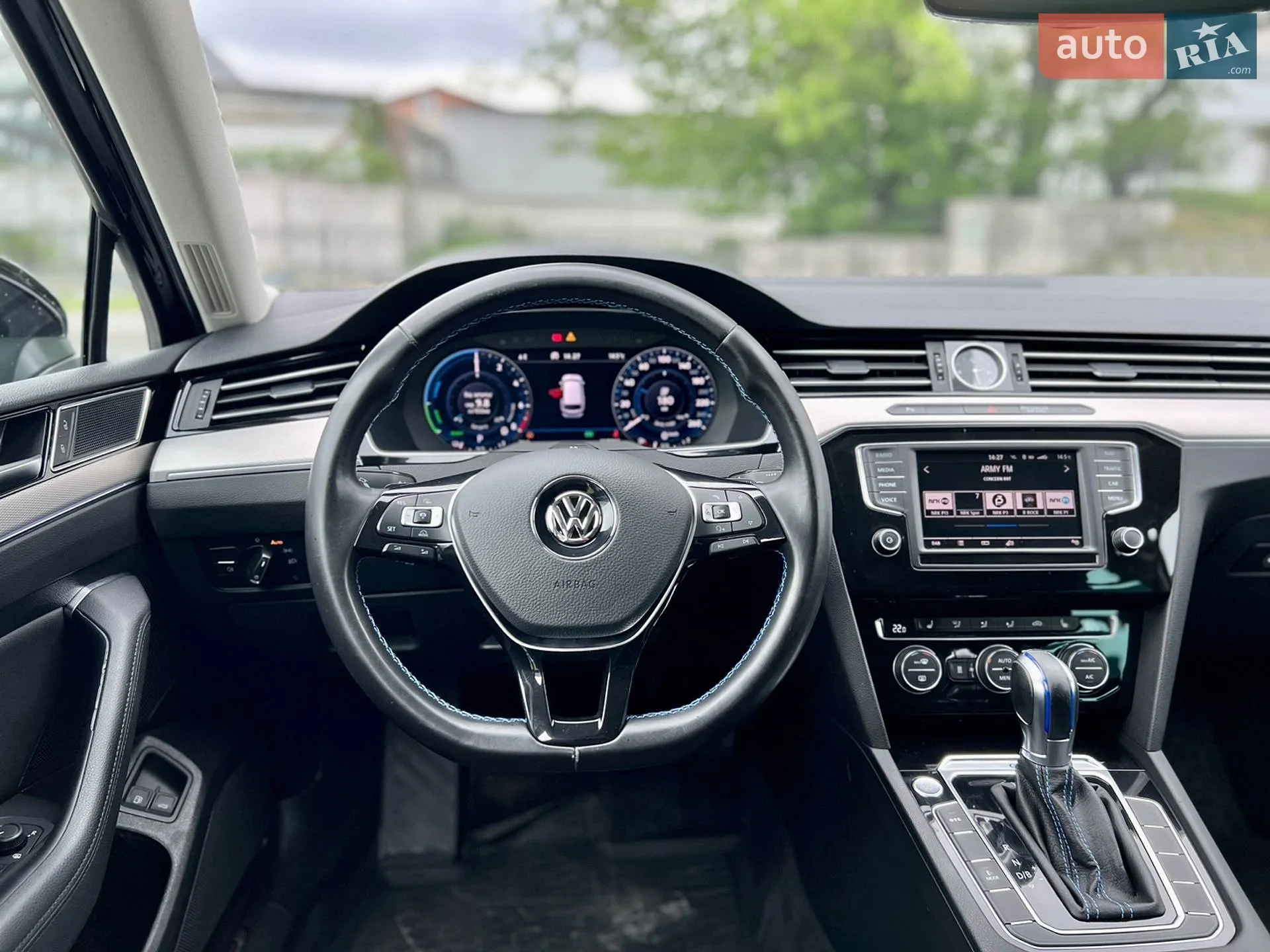 2017 Volkswagen Passat - мініатюра 15