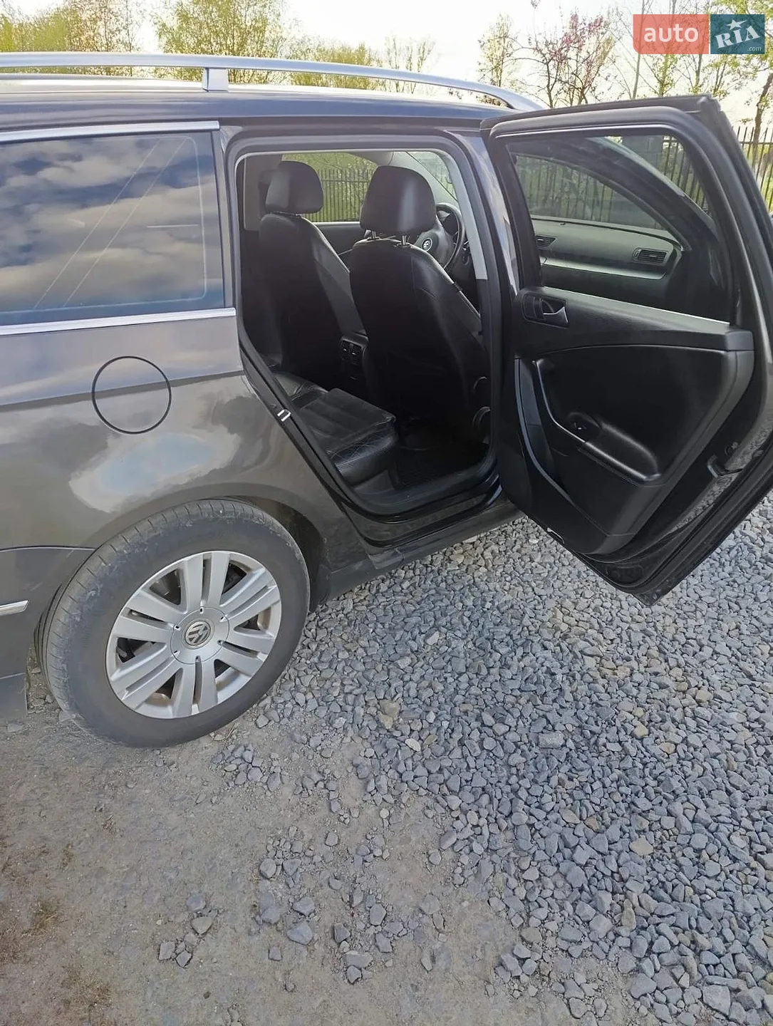 2010 Volkswagen Passat - мініатюра 5