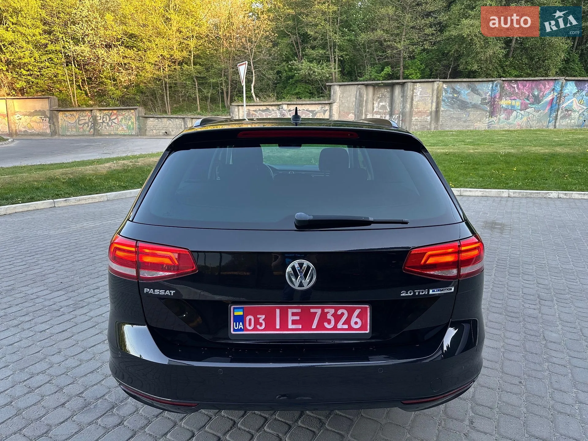 2016 Volkswagen Passat - мініатюра 12