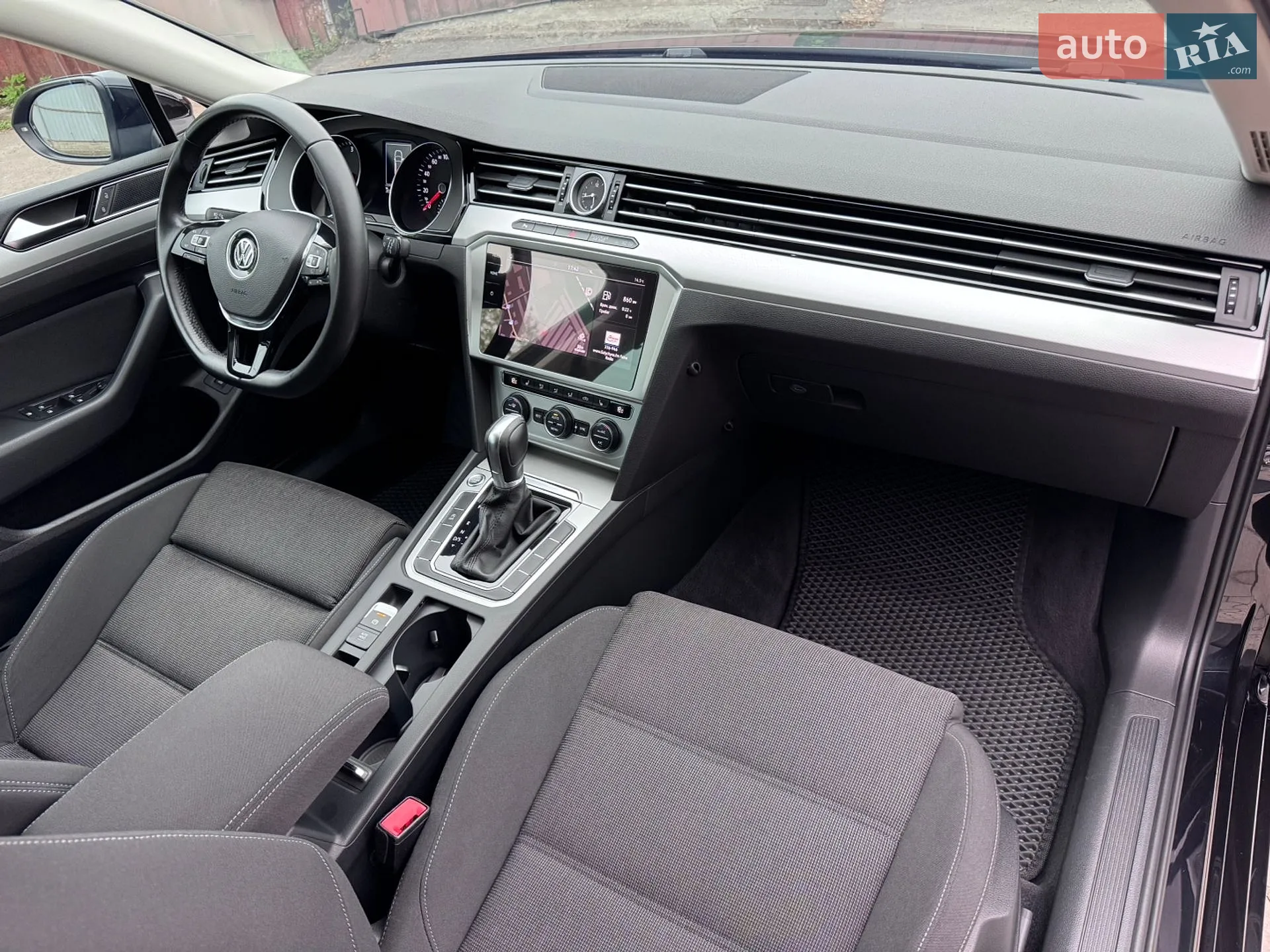 2017 Volkswagen Passat - мініатюра 33