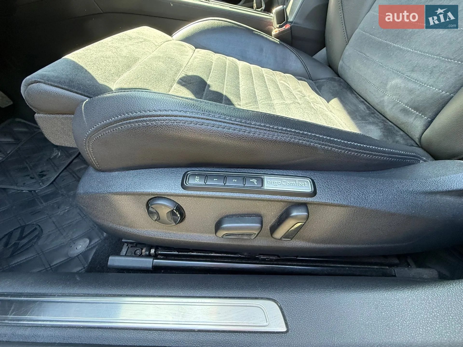 2019 Volkswagen Passat - мініатюра 17