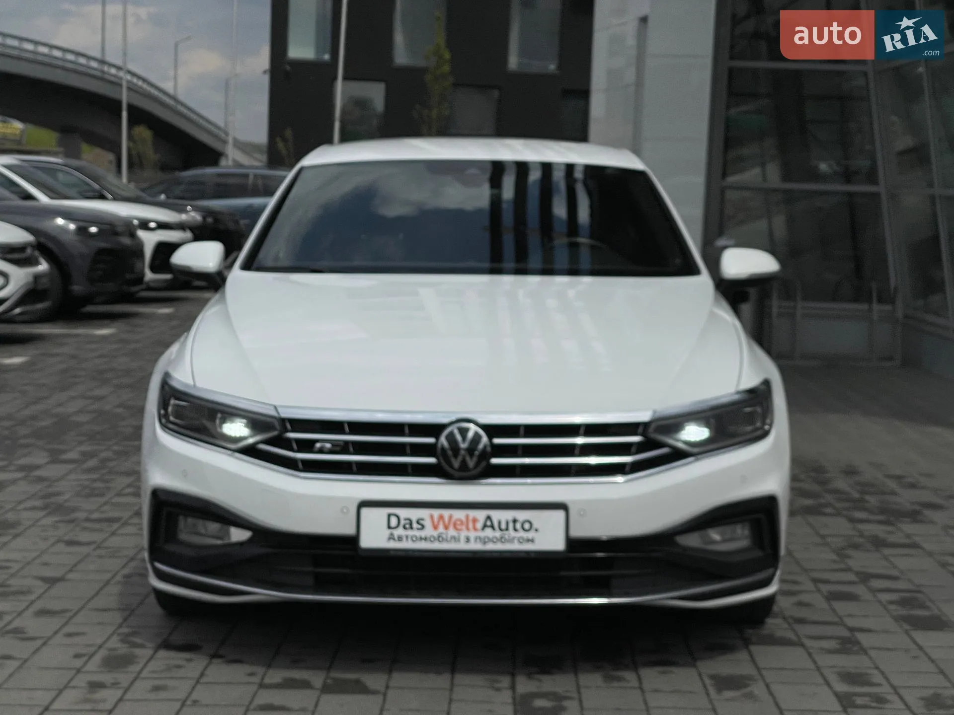 2021 Volkswagen Passat - мініатюра 9