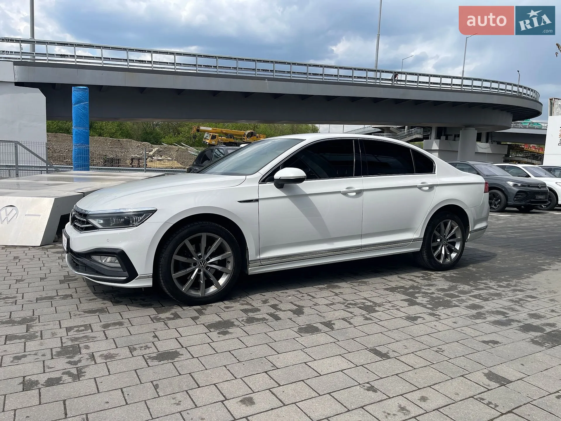 2021 Volkswagen Passat - мініатюра 13