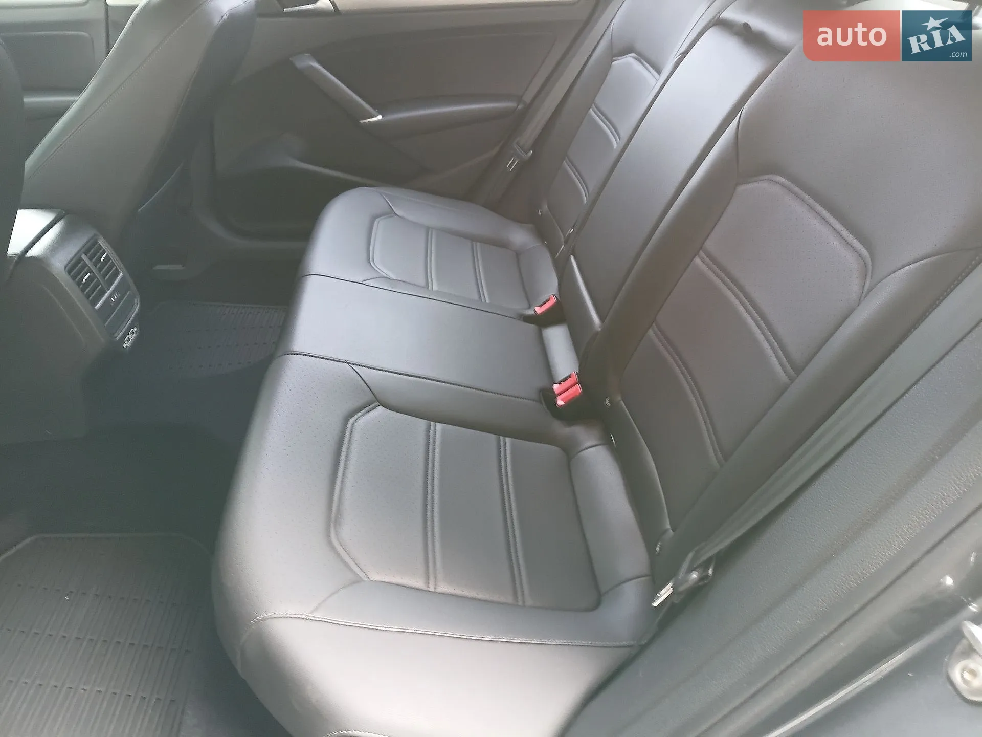2020 Volkswagen Passat - мініатюра 12
