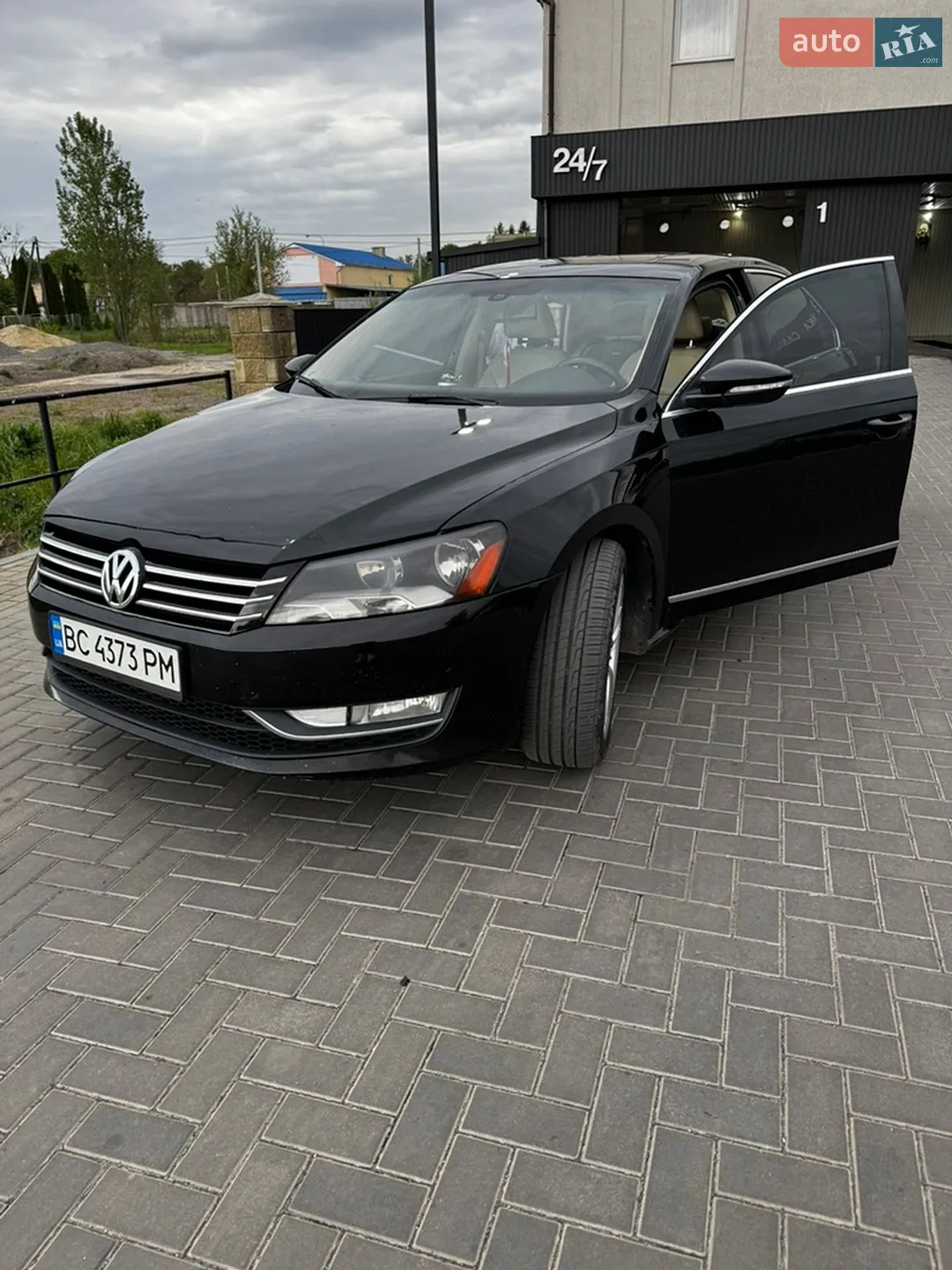2011 Volkswagen Passat - мініатюра 3