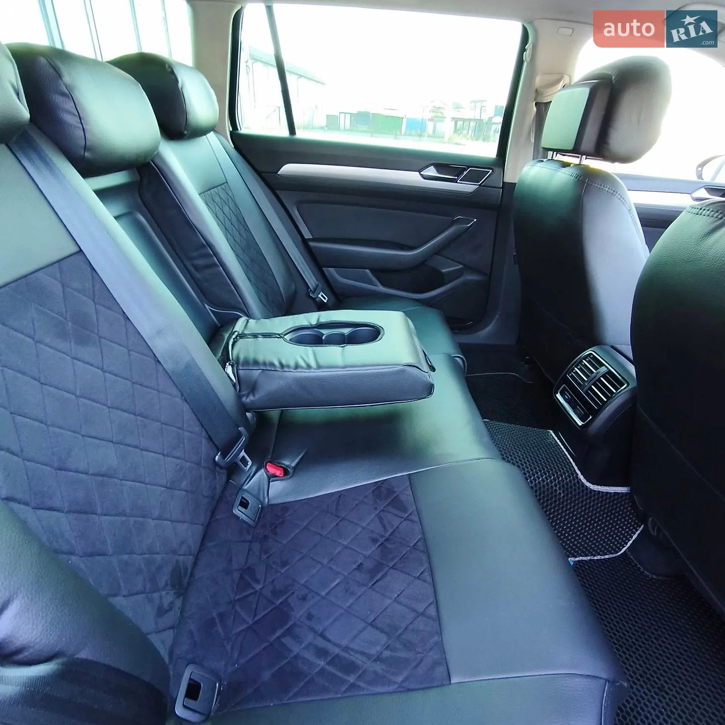 2015 Volkswagen Passat - мініатюра 15