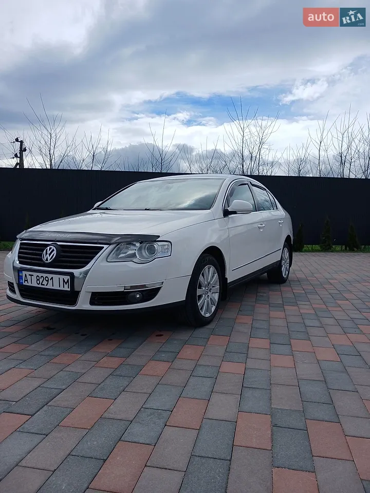 2010 Volkswagen Passat - мініатюра 16