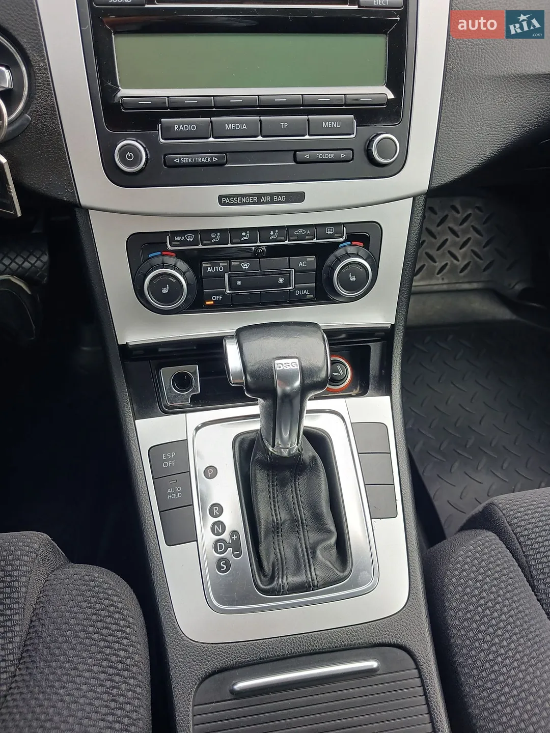 2010 Volkswagen Passat - мініатюра 14