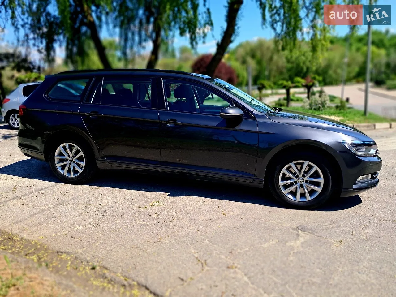 2019 Volkswagen Passat - мініатюра 23