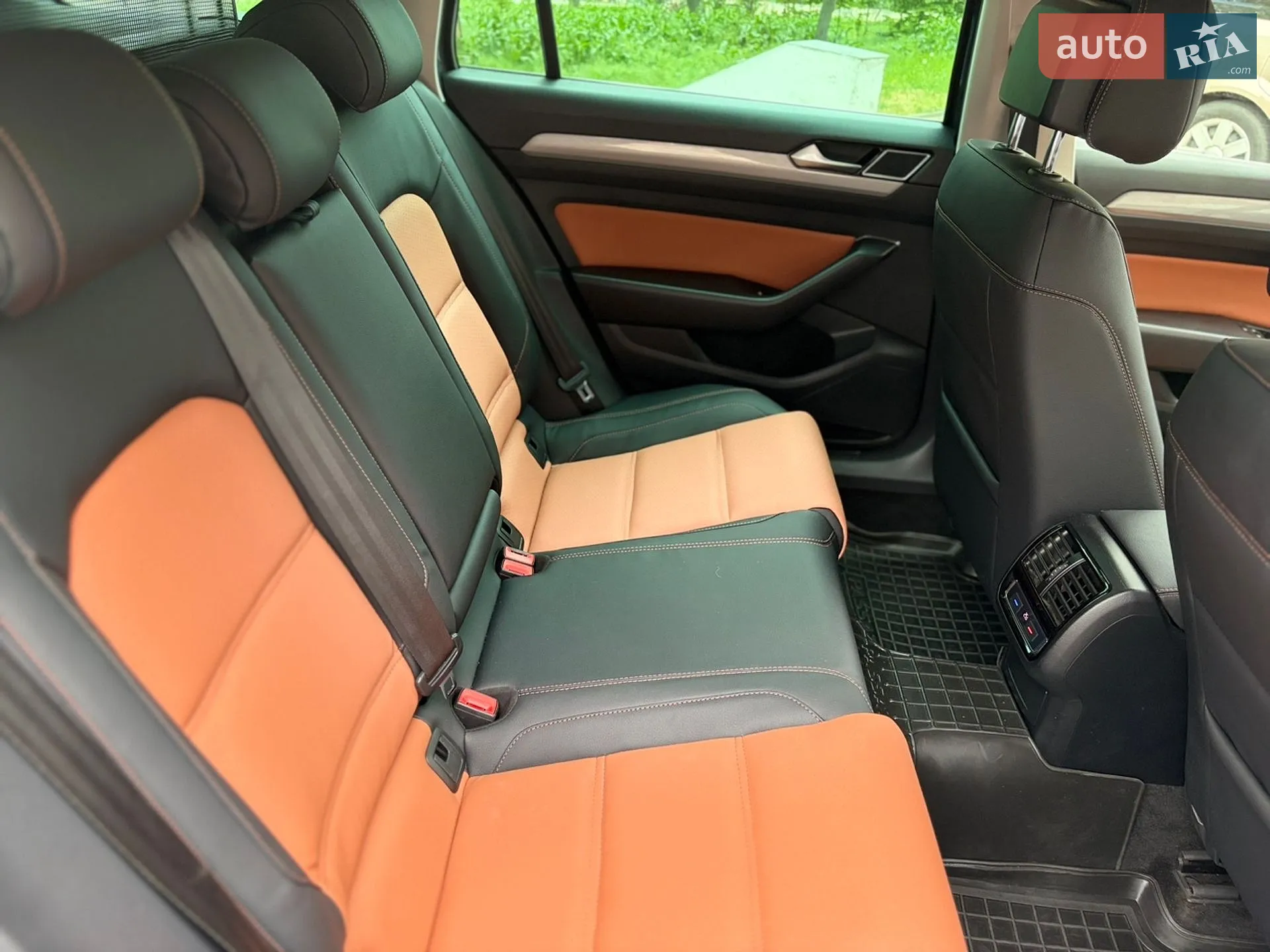 2019 Volkswagen Passat - мініатюра 39