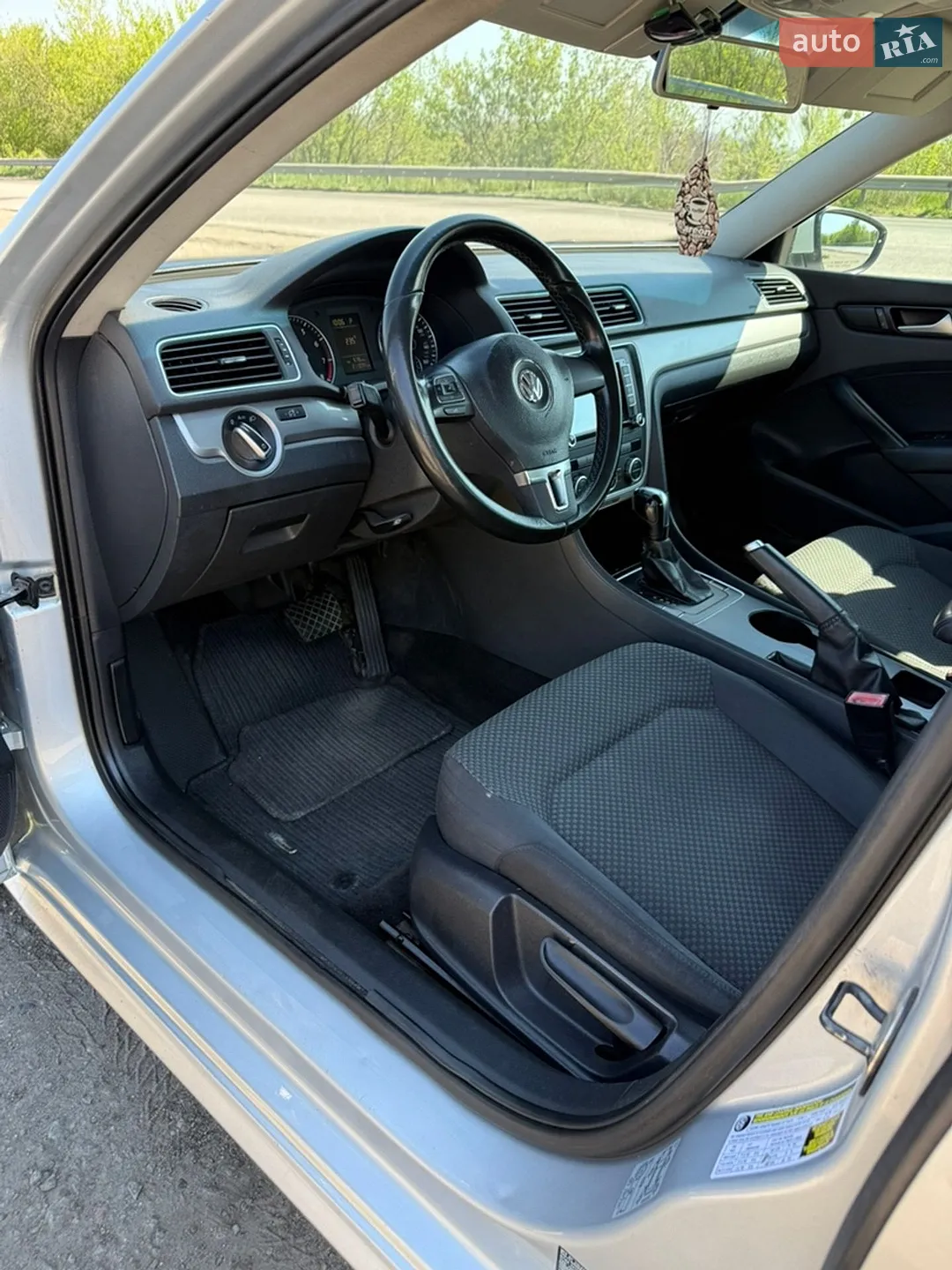 2012 Volkswagen Passat - мініатюра 12