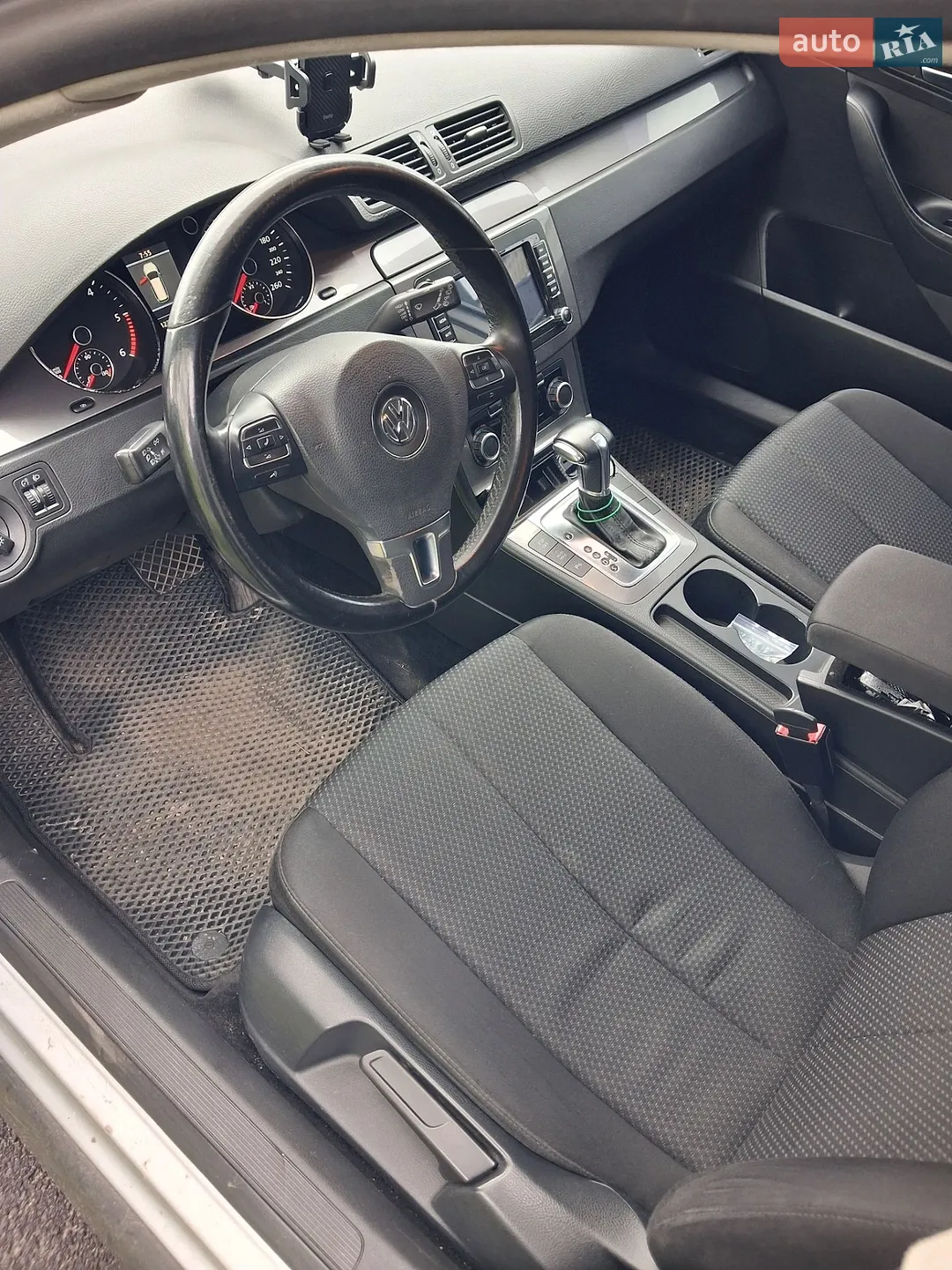 2010 Volkswagen Passat - мініатюра 3
