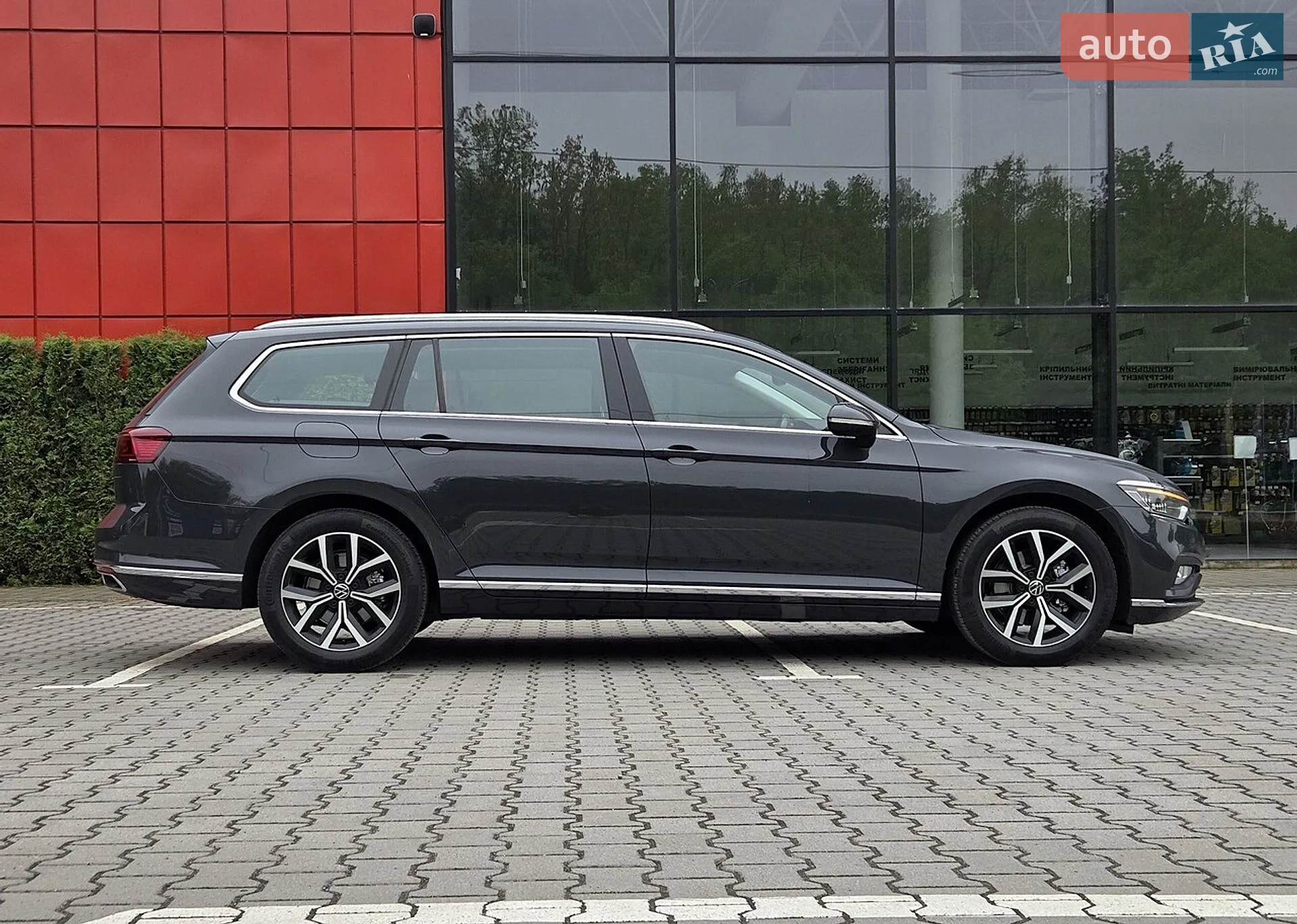 2021 Volkswagen Passat - мініатюра 9