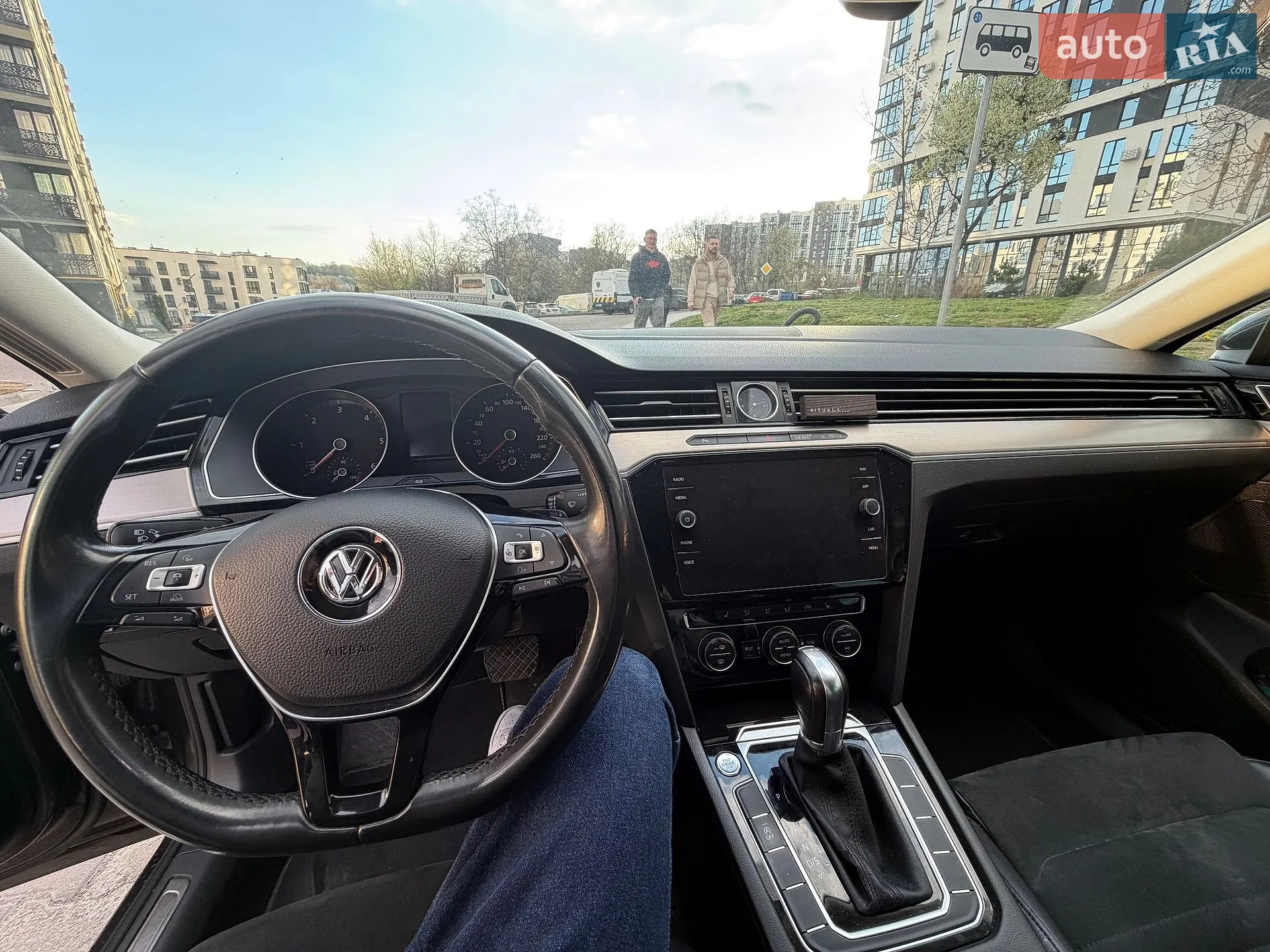 2017 Volkswagen Passat - мініатюра 12