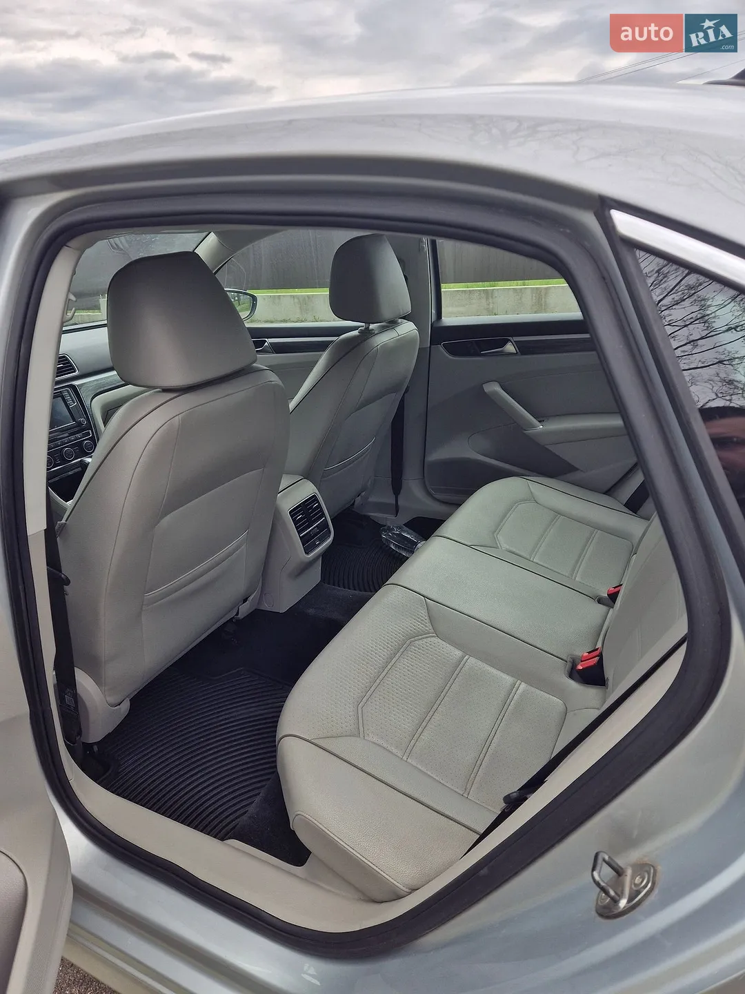 2017 Volkswagen Passat - мініатюра 8