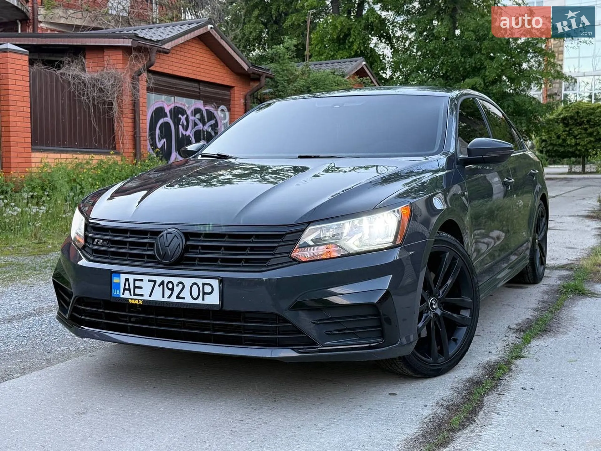 2017 Volkswagen Passat - мініатюра 2