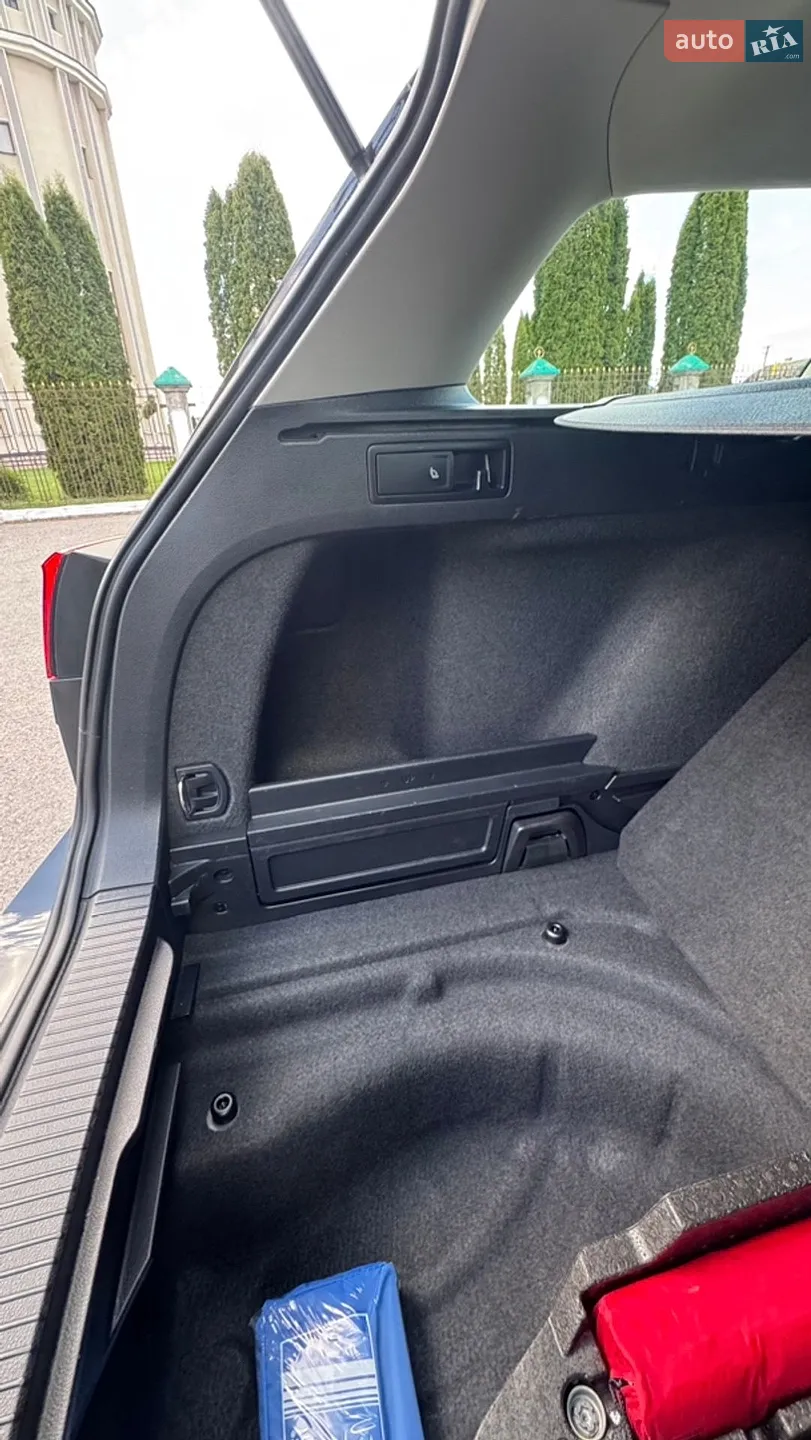 2019 Volkswagen Passat - мініатюра 26