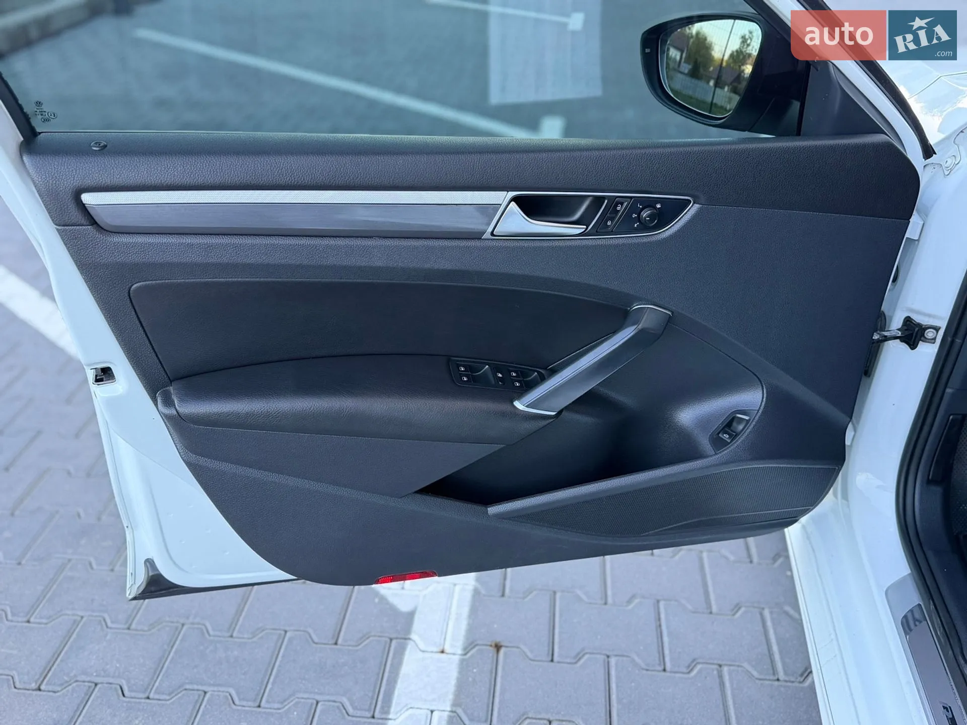 2017 Volkswagen Passat - мініатюра 26